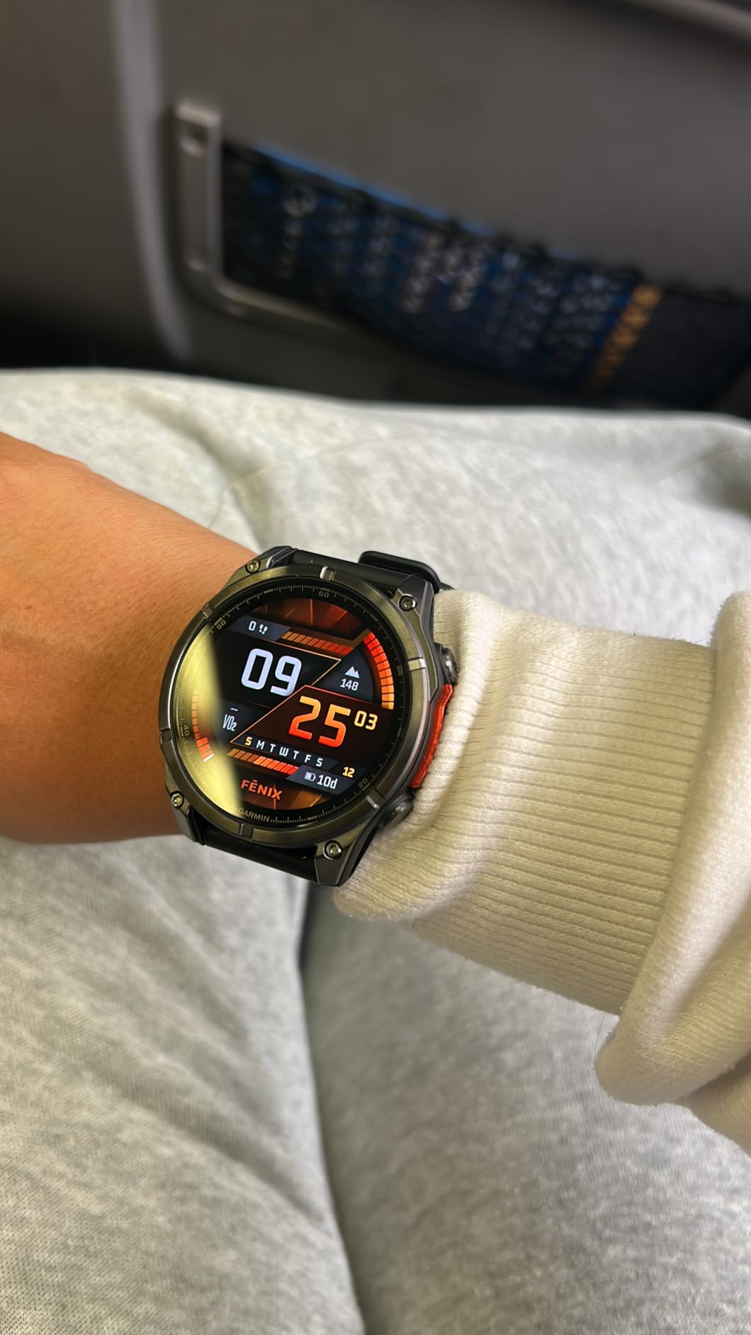 Garmin Fenix 8, 47mm, Black - Premium Multisport Smartwatch with AMOLED Display, GPS, Built-In Flashlight, Dive-Rated, Speakers & Mic customer photo 2