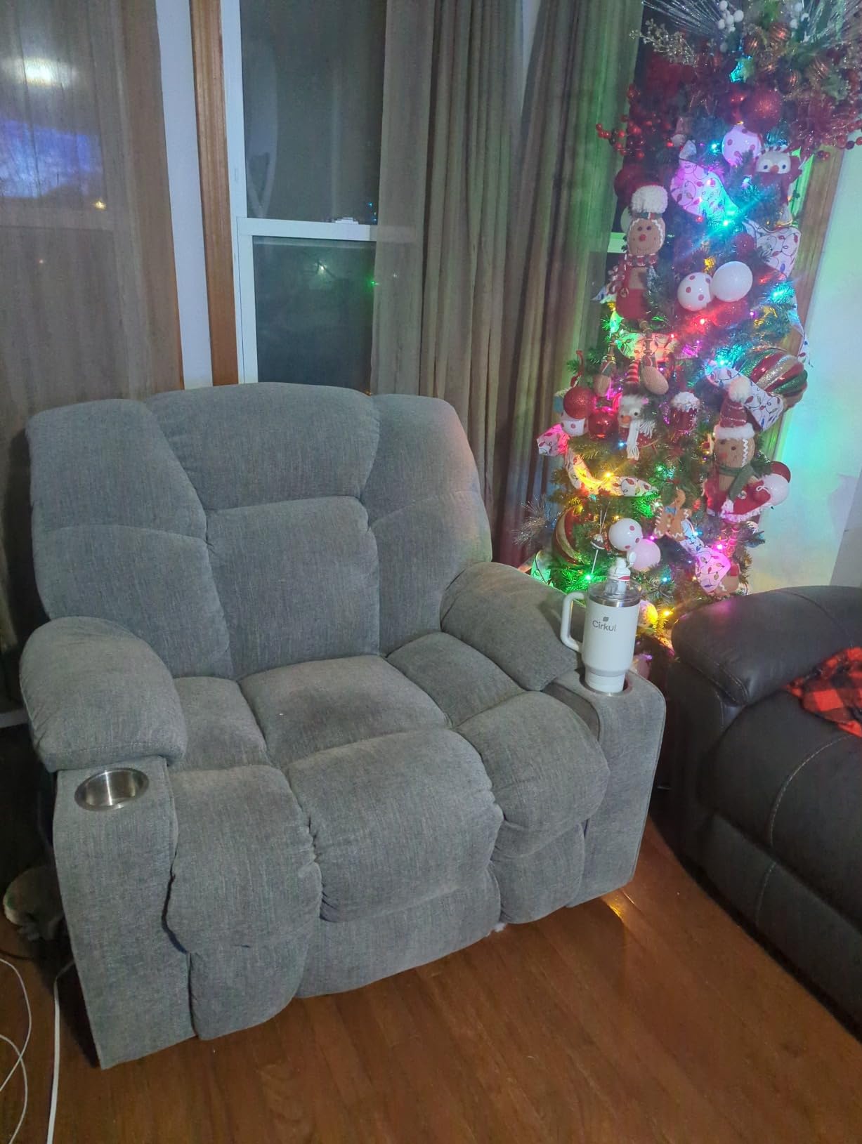 CANMOV Power Lift Recliner Chair for Elderly, Big and Tall Electric Recliner Chair with Massage and Heating, Dual Motor Heavy Duty Lift Recliner with USB Port, Cup Holders, Pockets, Grey customer photo 2