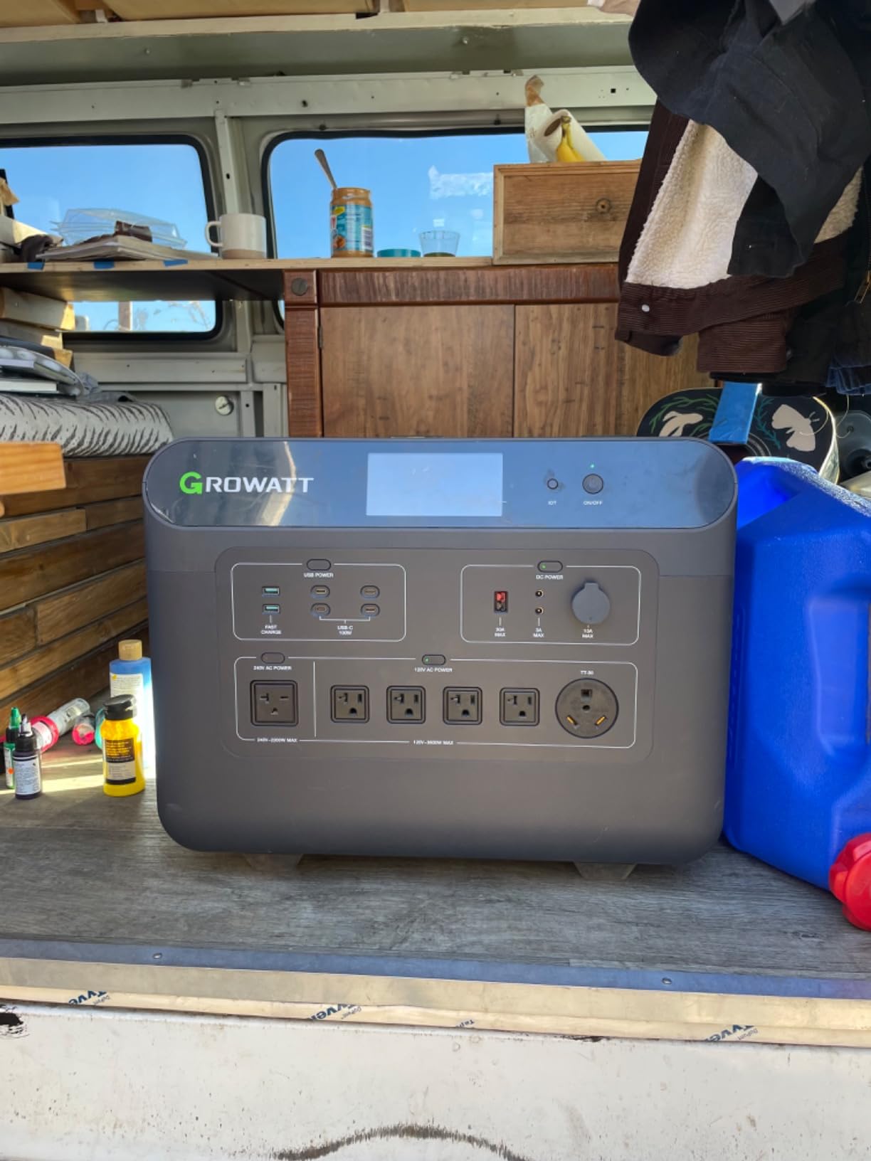 GROWATT HELIOS 3600 Portable Power Station, 3600Wh LFP Solar Generator | Expandable up to 36kWh capacity, 240V/7200W AC Output. Delivers steady electric power for whole house backup emergency use customer photo 2