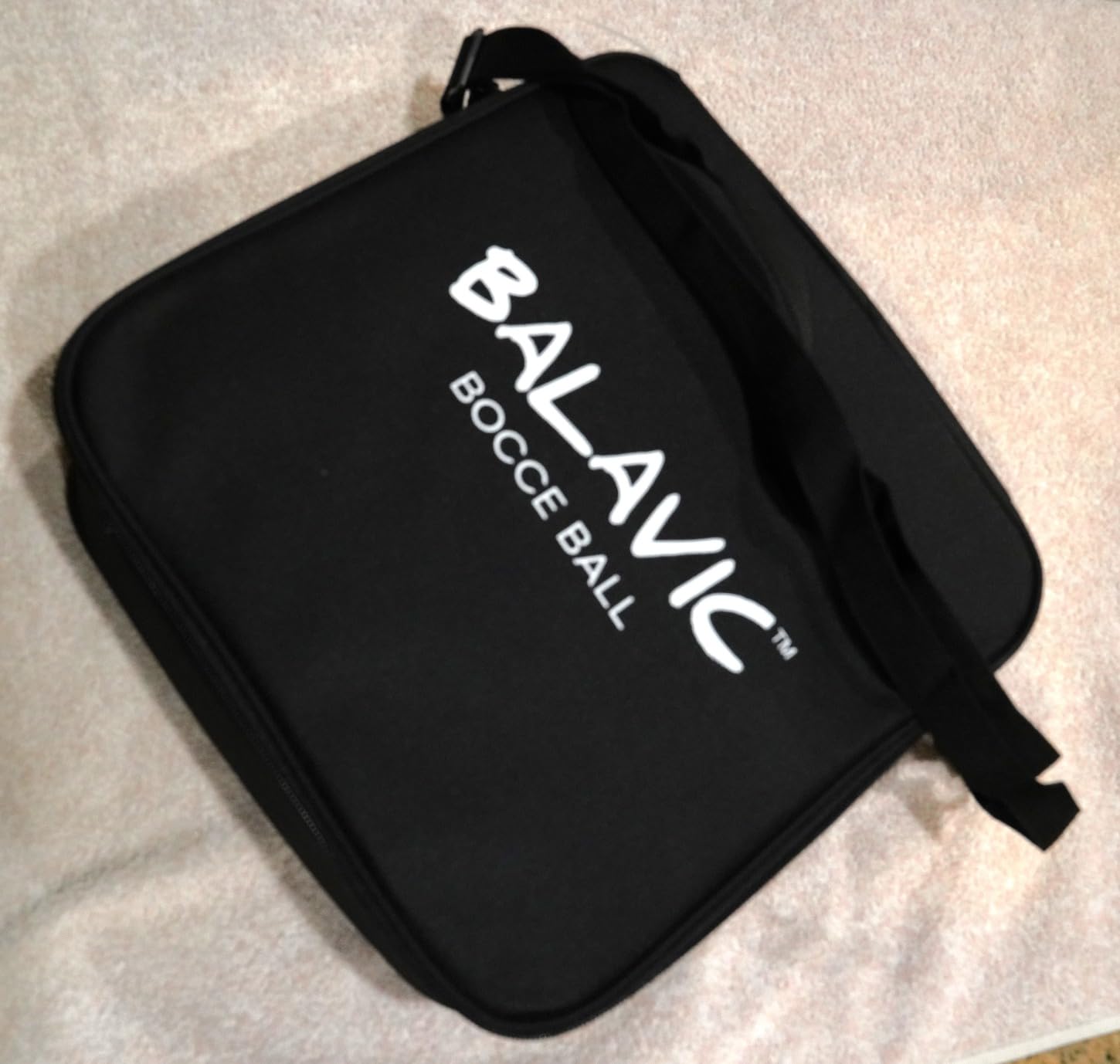 Bocce Ball Set - 100mm Resin, Pallino, Carry Bag & Measuring Tape customer photo 1