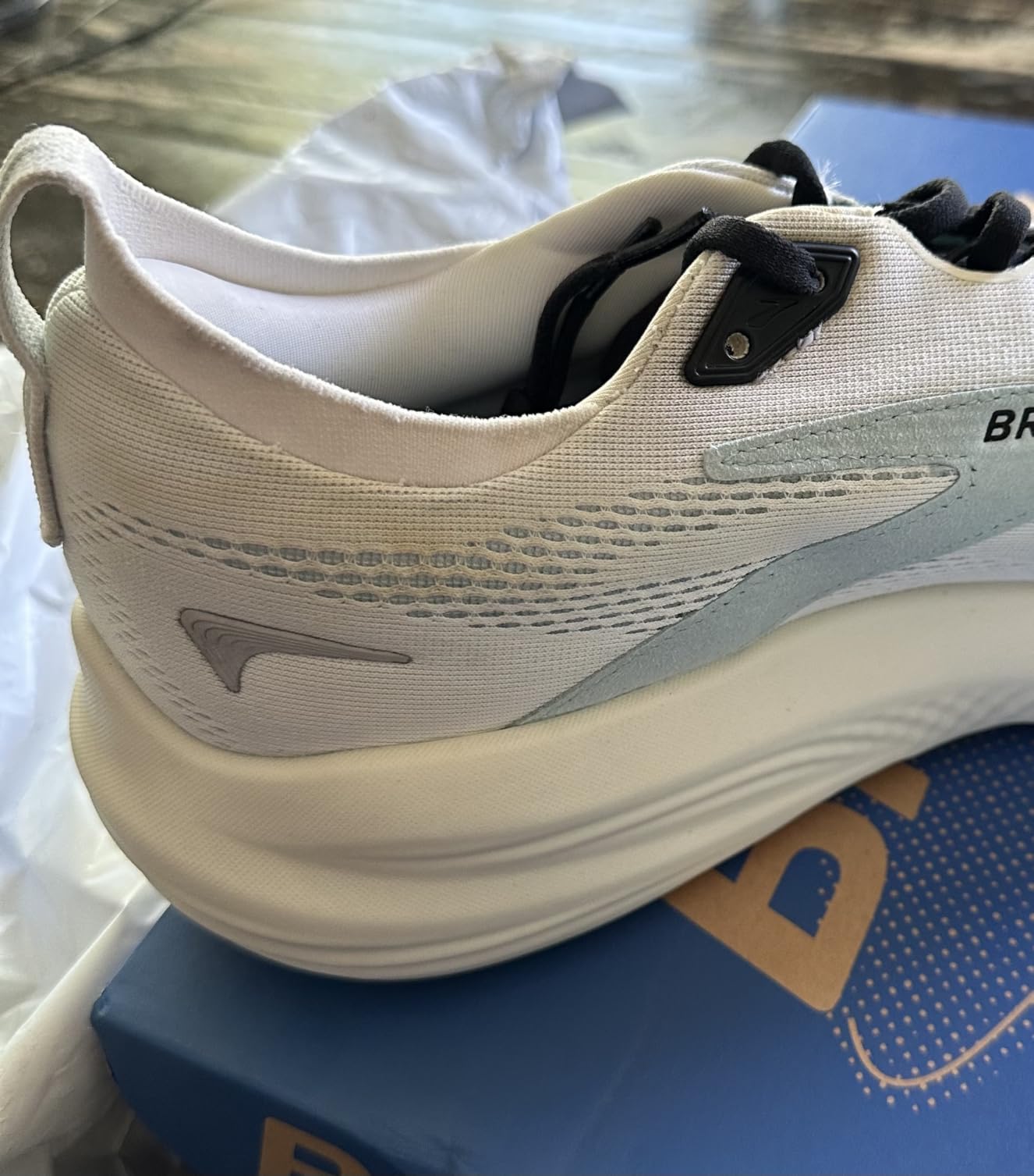 Brooks Men's Glycerin 22 Neutral Running Shoe customer photo 2