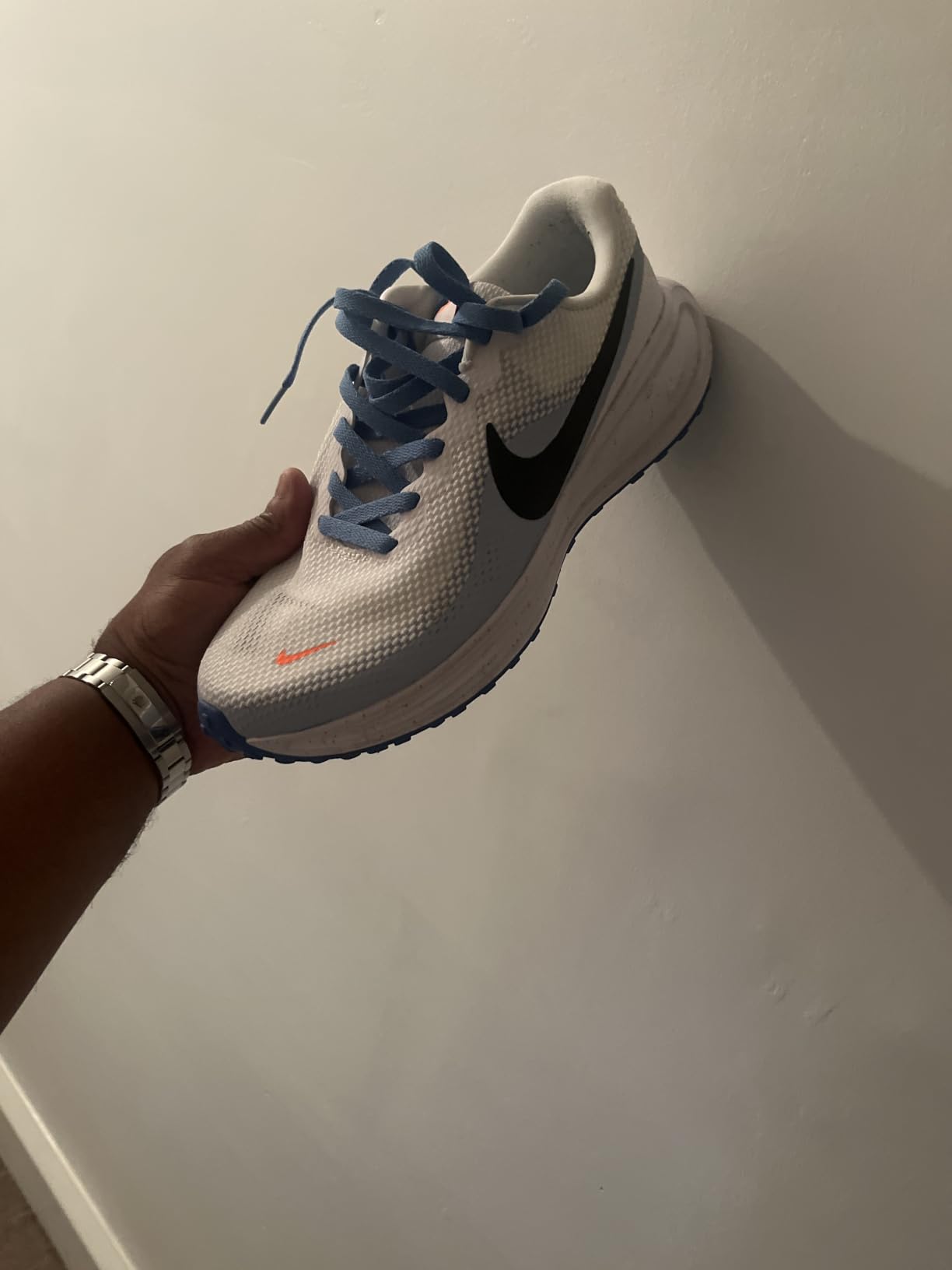 Nike Men's Revolution 8 Road Running Shoes customer photo 1
