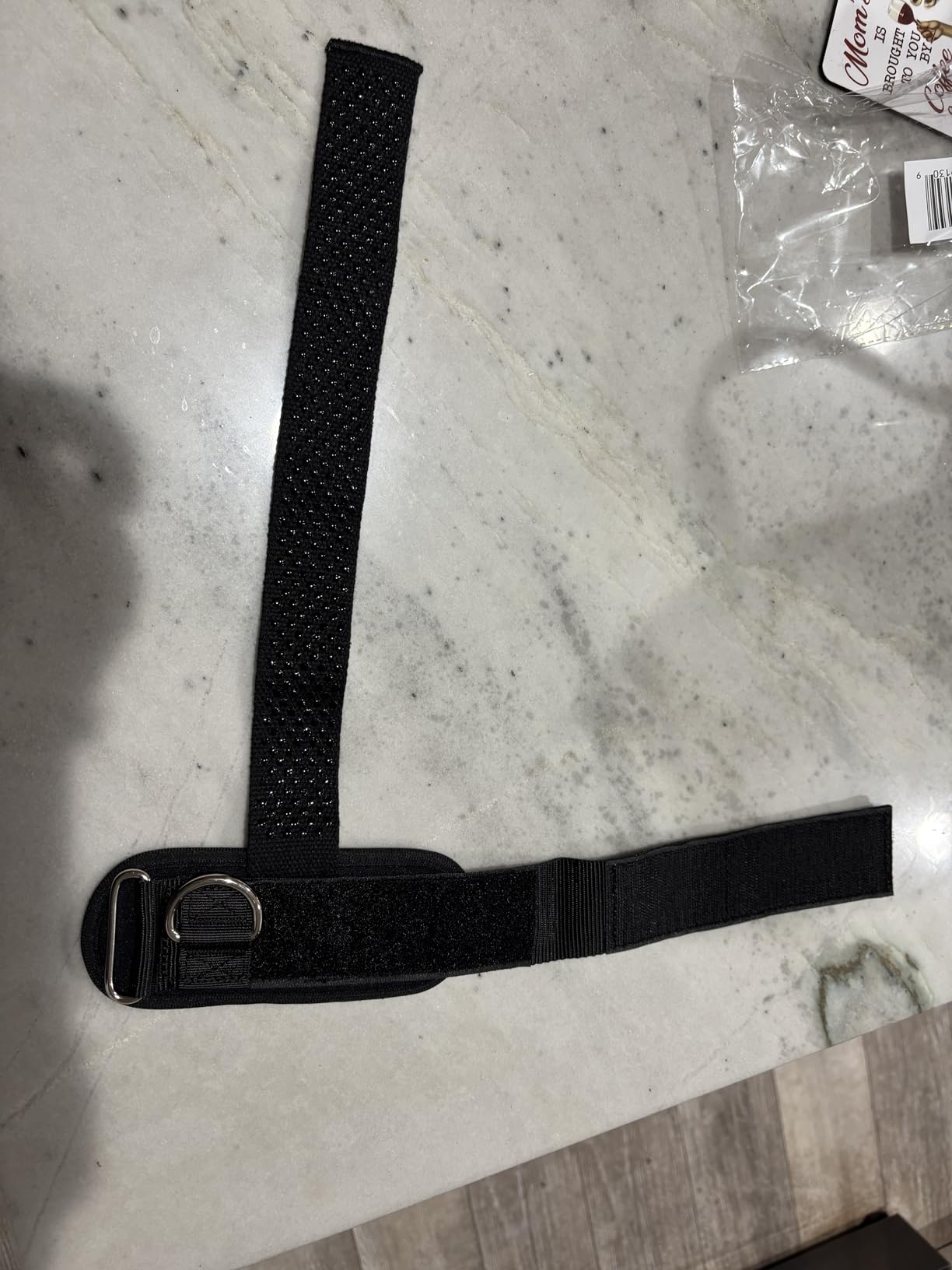 Ekkovision EKKO Weight Lifting Straps With Cuffed D Ring, Wrist Support for Men, Heavy Duty Thick Comfortable Lifting Straps, Secure Fit, Enhanced Grip, Straps for Weightlifting & Gym Training customer photo 2