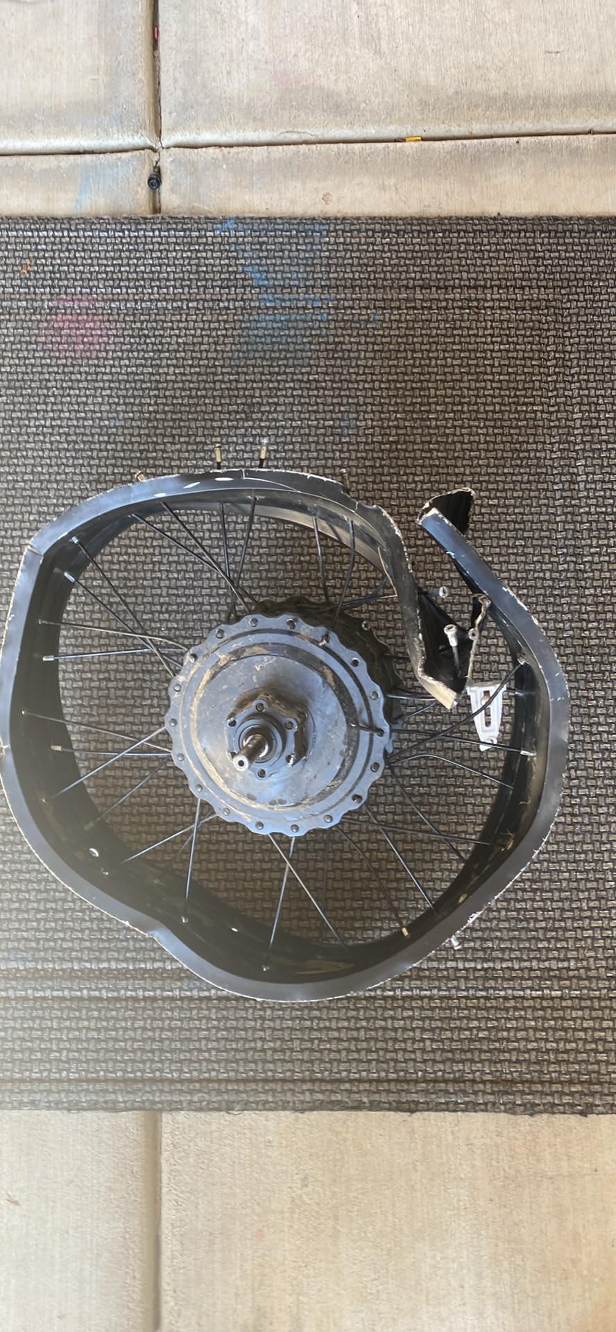 Electric Bike Conversion Kit, 48V 2000W Electric Bicycle Rear Wheel Hub Motor Kit for 20 * 4 inche Wheel Sizes, 5-Speed Gears, Fixed-Speed Cruise, LCD Display, Intelligent PAS Sensor customer photo 2