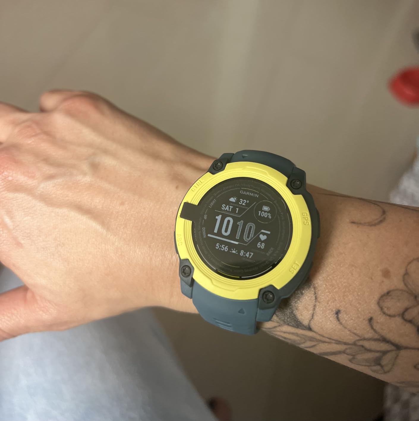 Garmin Instinct® E, Rugged GPS Smartwatch, 45mm, Charcoal customer photo 2