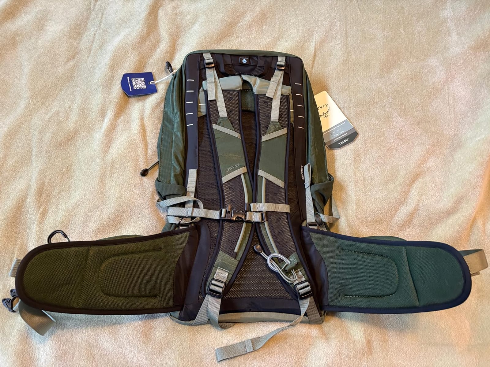 Osprey Talon 22L Men's Lightweight Hiking Backpack, Gray OS customer photo 2