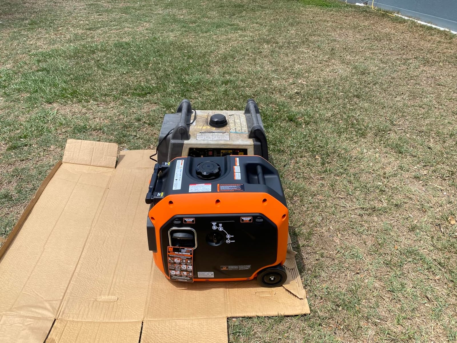 WEN 6800-Watt Dual Fuel RV-Ready Electric Start Portable Inverter Generator with Fuel Shut Off and CO Watchdog for Electric Vehicle Backup (DF680iX) customer photo 1