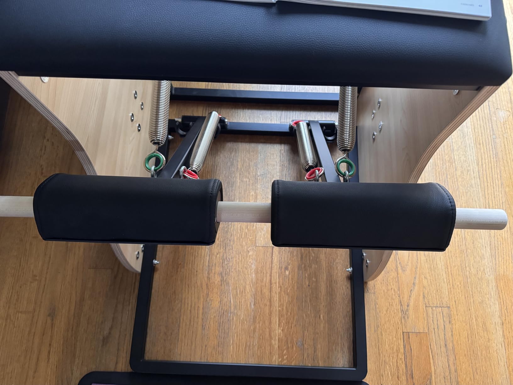 PAETA Pilates Chair, Pilates Combo Chair, Wunda Chair with Resistance Bands, Handles, and Split Pedals, Professional Yoga Chair Pilates Machine for Home and Studio Use customer photo 1