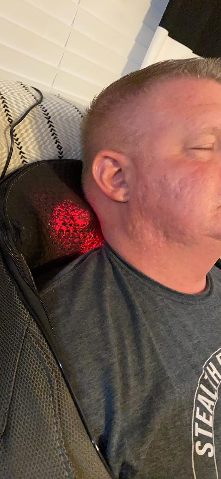Neck Massager for Pain Relief Deep Tissue with Heat, Gifts for Women Men customer photo 2
