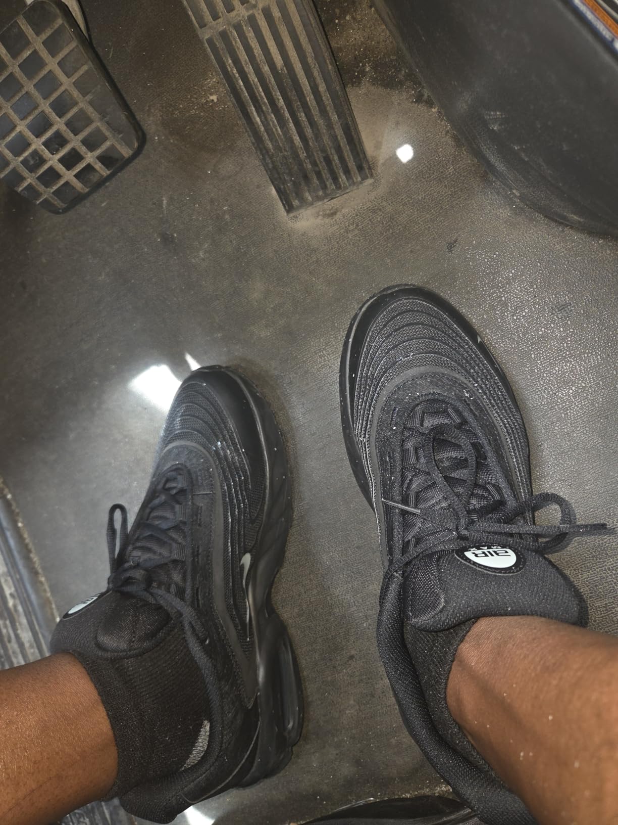 Nike Men's Air Max Fire Shoes customer photo 2