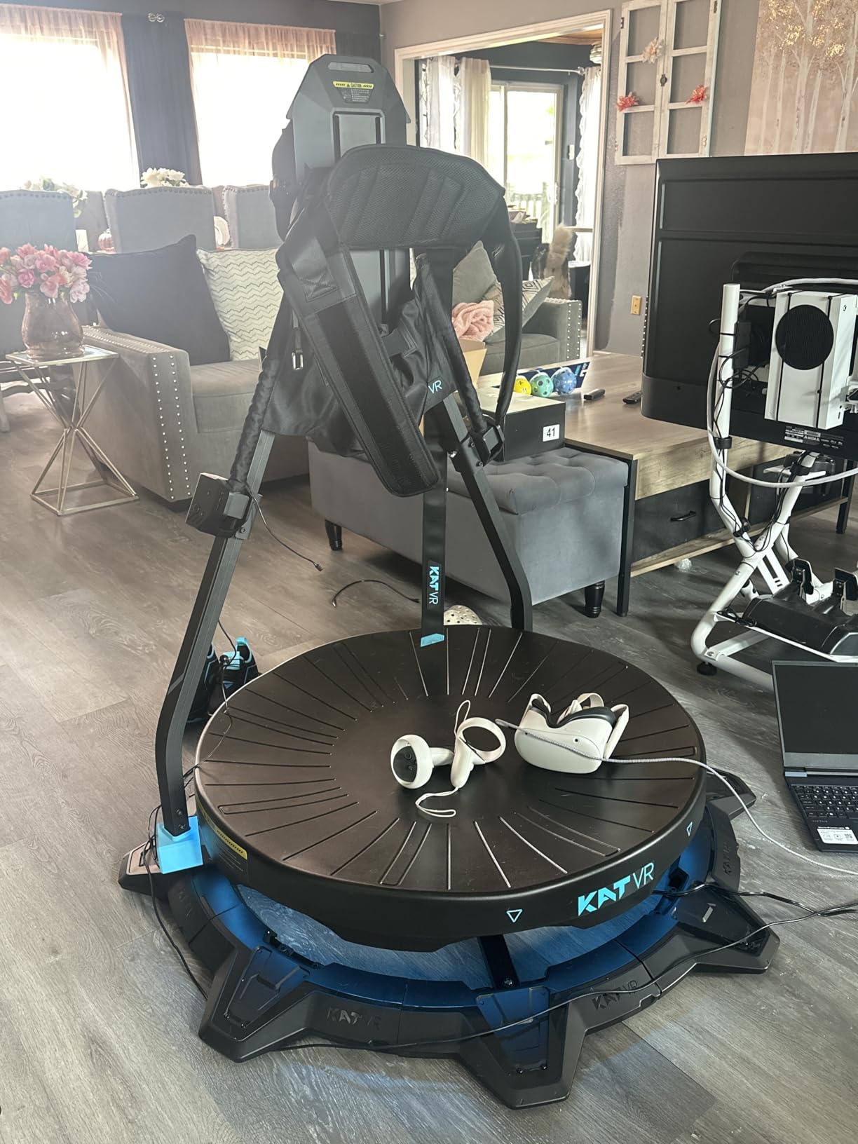 KAT Walk C2 VR Series | 360° Omnidirectional Walking Pad & Accessories for Immersive VR Gaming & Fitness | Compatible with SteamVR, Quest, Oculus | Plus E | US Size 13 customer photo 2