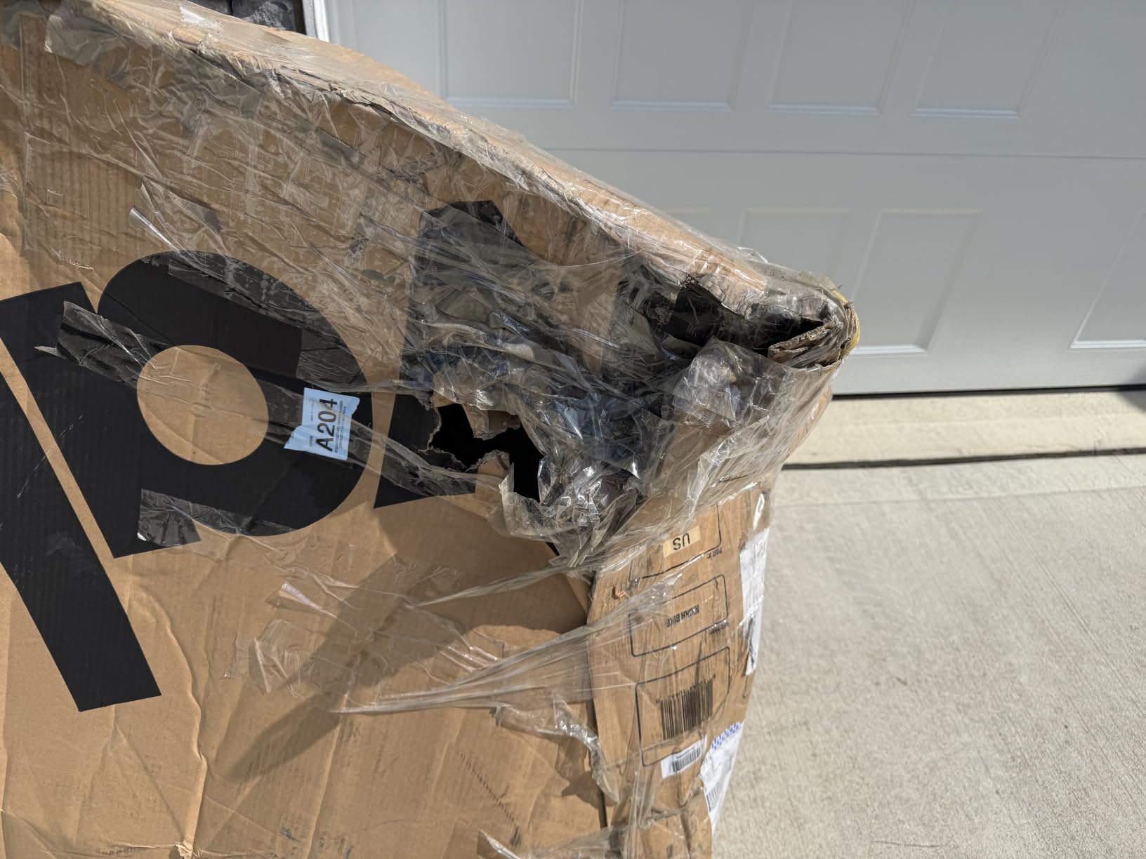 Wahoo Fitness KICKR Bike PRO Indoor Trainer customer photo 2