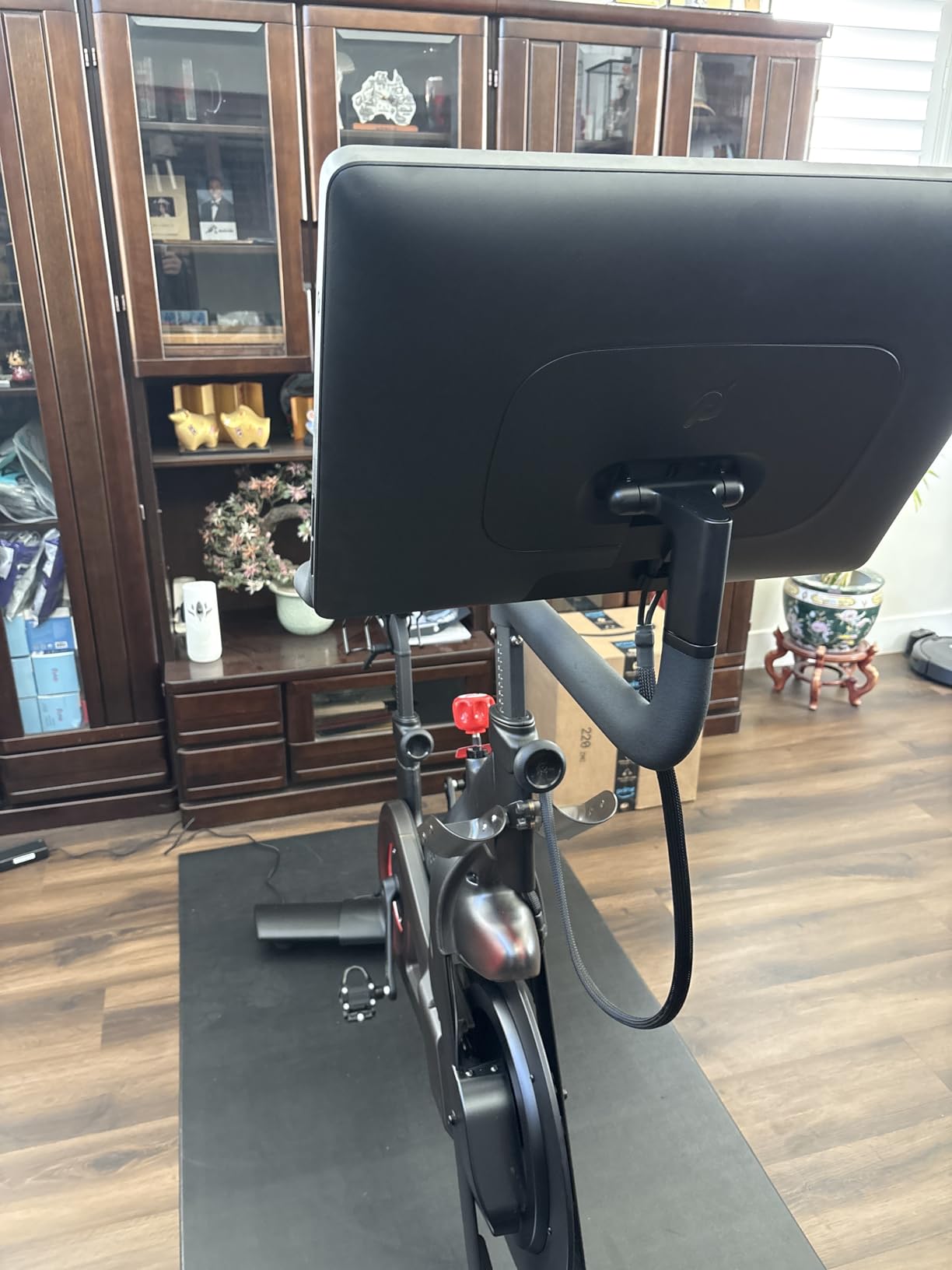 Peloton Exercise Bikes, Indoor Stationery Cross Training Bikes for Home Highlights: HD Swivel Screen, Space-Friendly Exercise Equipment for Home Workouts, Cardio Fitness, Yoga & Strength Routines customer photo 1