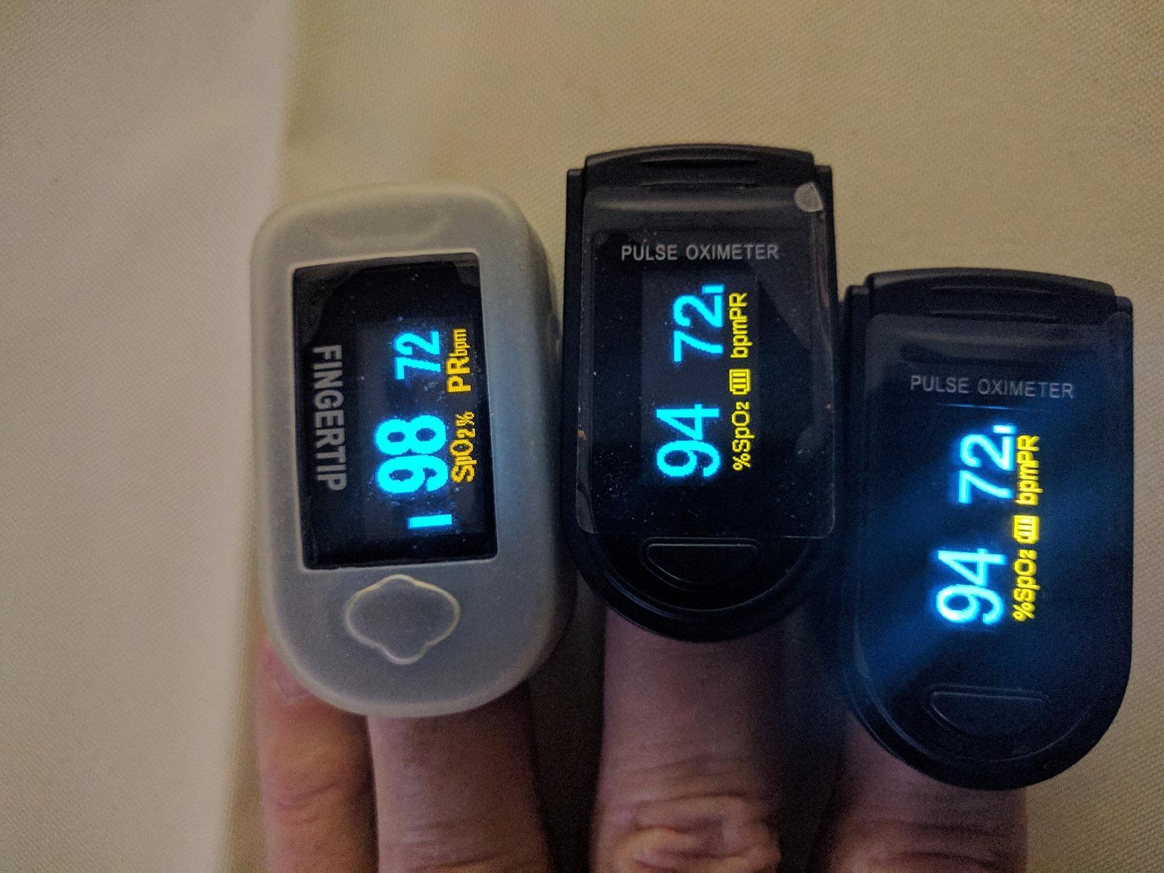 Zacurate 500B-B Wireless Bluetooth Fingertip Pulse Oximeter, Blood Oxygen Monitor with Free App, SpO2, Plethysmograph, and Perfusion Index Finger Oxygen Sensor customer photo 2