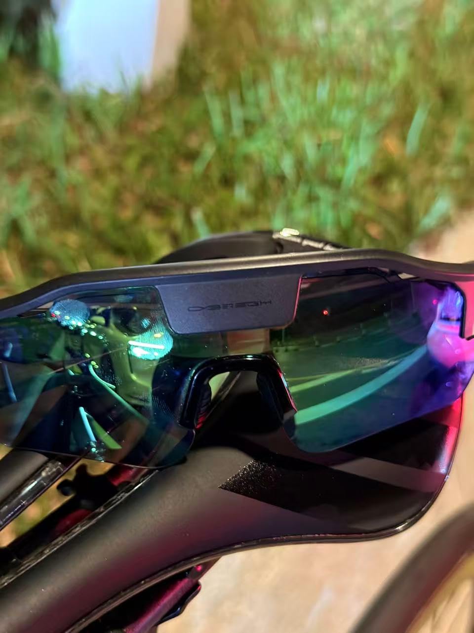 HUD Display Sports Glasses, for Cycling and Hiking, Real-Time Display, Smart Navigation, Proactive AI Alerts customer photo 2