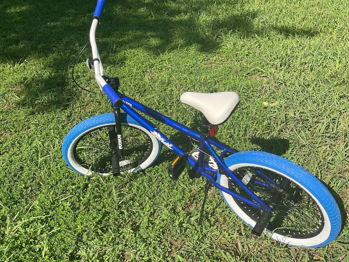 vollsch 18 20 Inch Kids Freestyle BMX Bikes for 6-15 Years Old Boys Girls | High Tensile Steel Frame, Optional Pegs, U-brakes, Beginner Level Rider, 85% Pre-Assembled customer photo 2