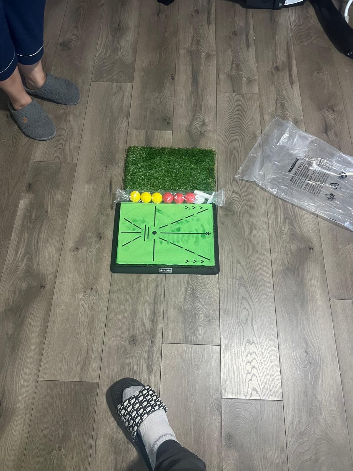 Fanshaw Premium Dual-Turf Golf Mat 4/6x4ft 40-50mm Thickened for Practice | Durable Golf Hitting Mat: Tee, Fairway & Rough Turf for Driving & Chipping, Indoor & Outdoor Backyard & Simulator Training customer photo 1