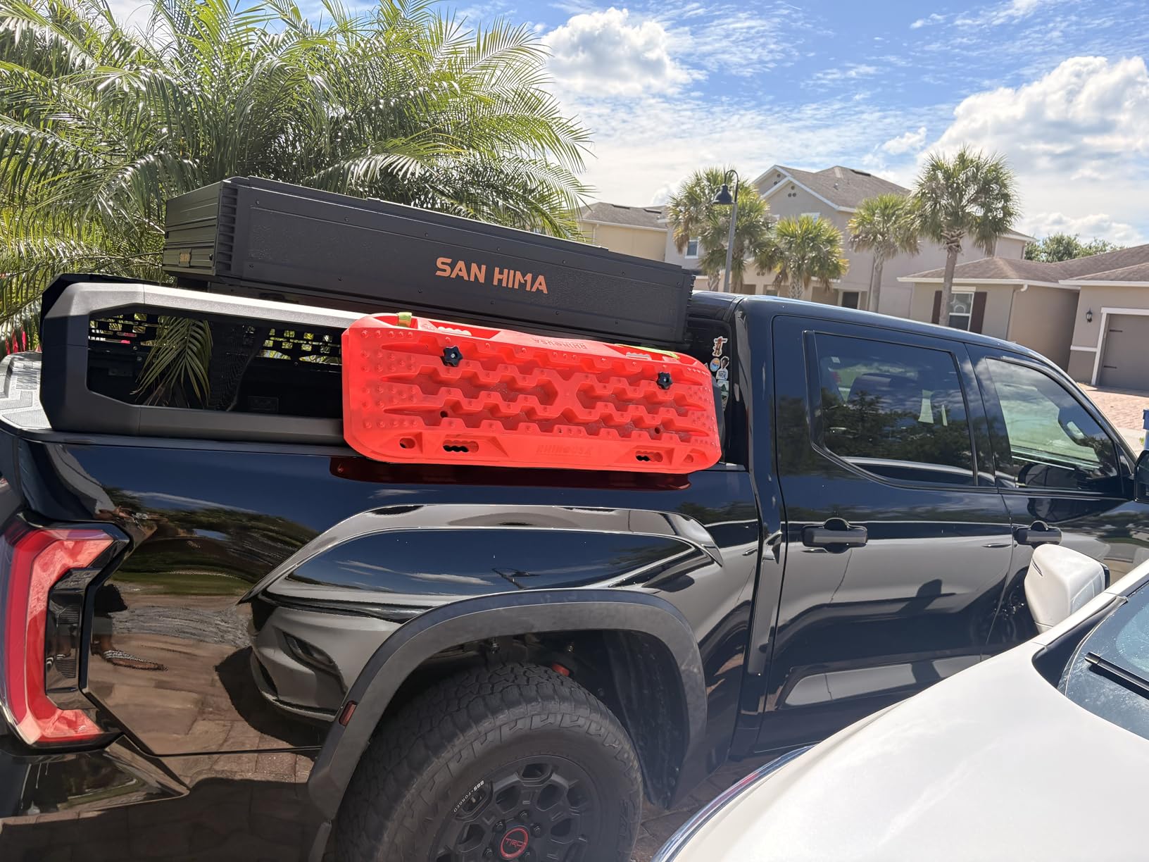 SanHima Rooftop Tent Hard Shell, Aluminium Fold-Out SUV Truck Roof Top Tent customer photo 1