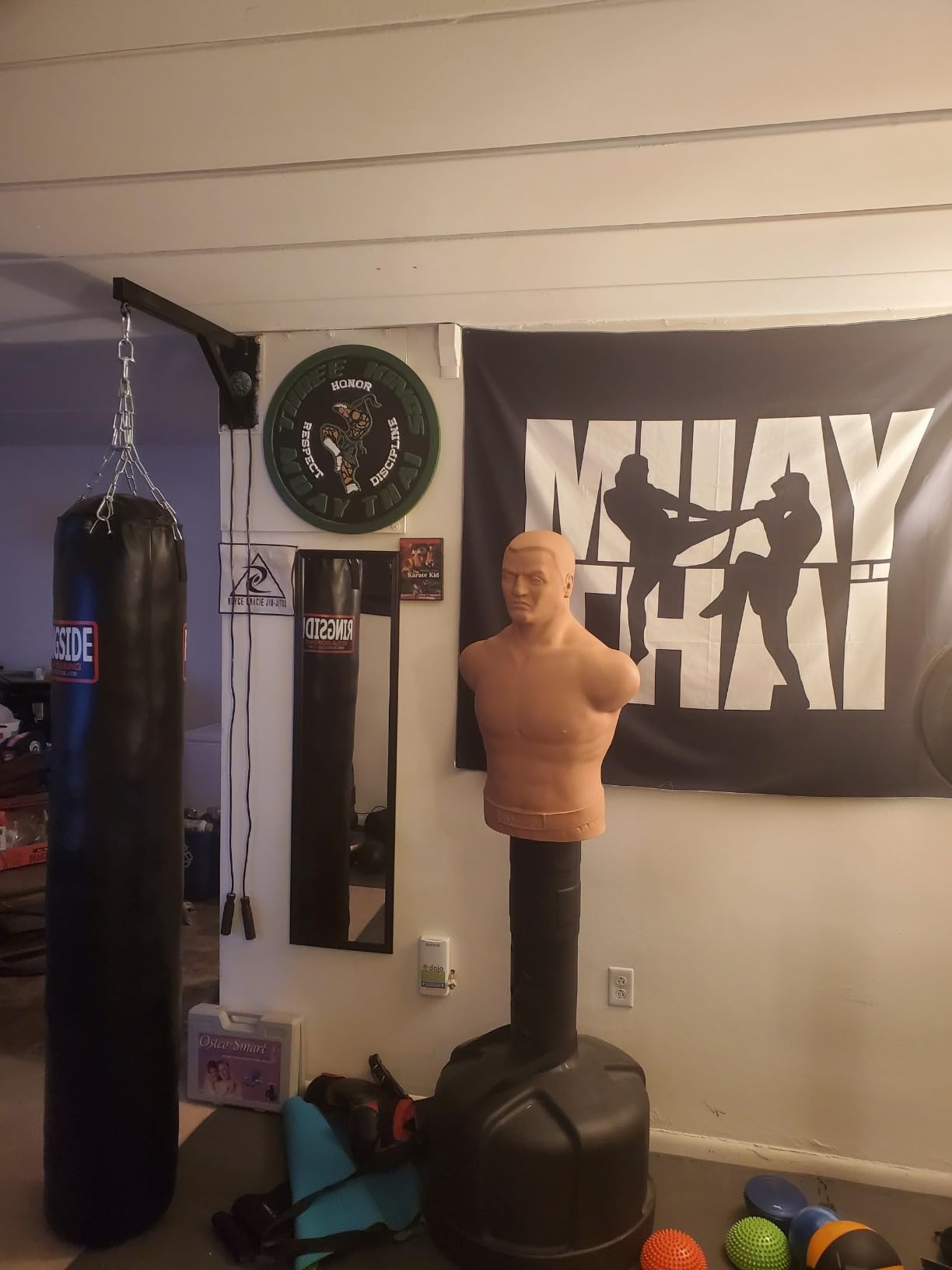 Ringside 100-Pound Muay Thai Heavy Bag, 69