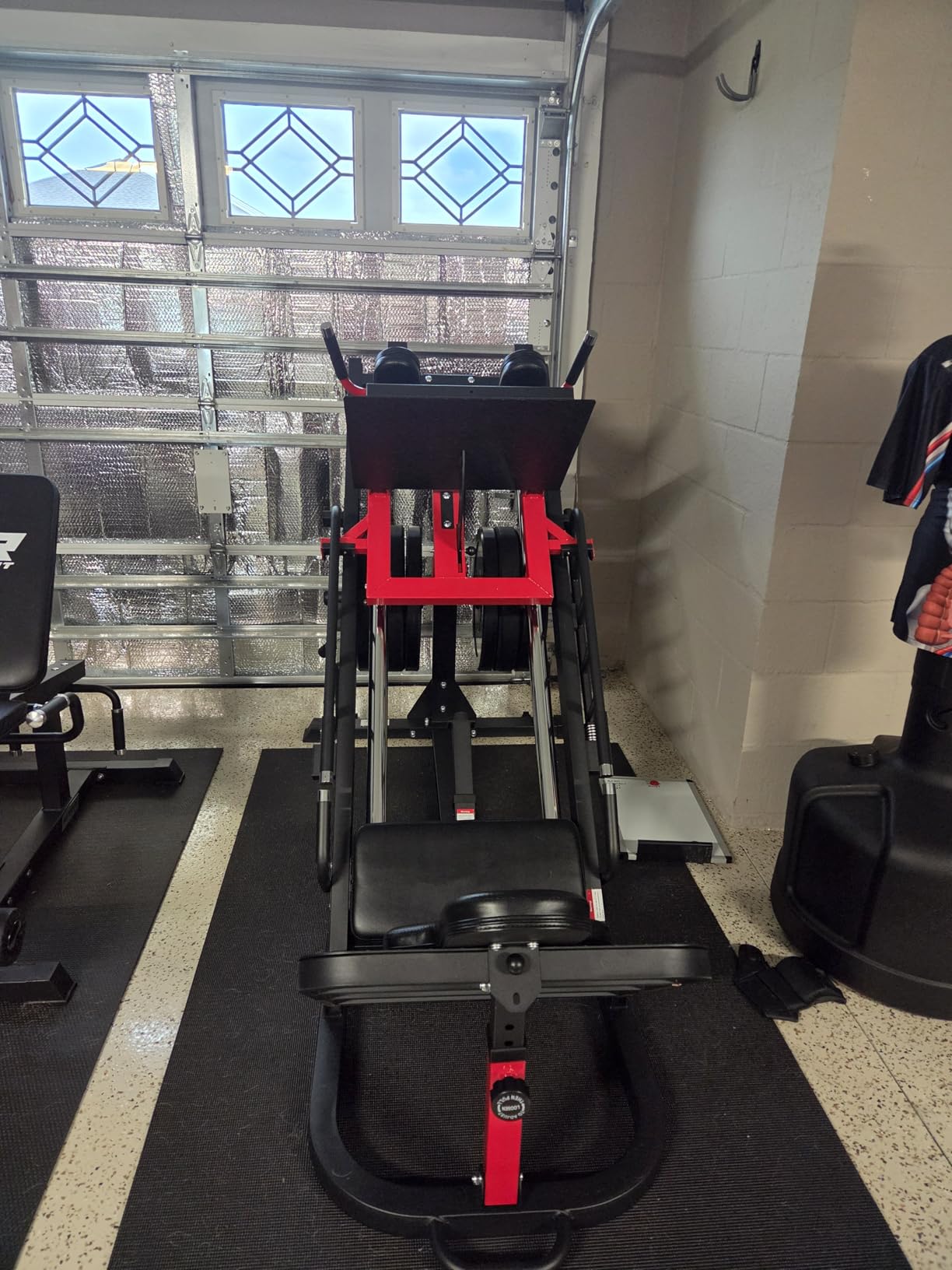 Leg Press Hack Squat Machine Combo, 45° Leg Exercise Machine ,Lower Body Special with Weight Storage for Quads, Hamstring, Glutes, Calves, Compact Home Gym Leg Day Equipment customer photo 1