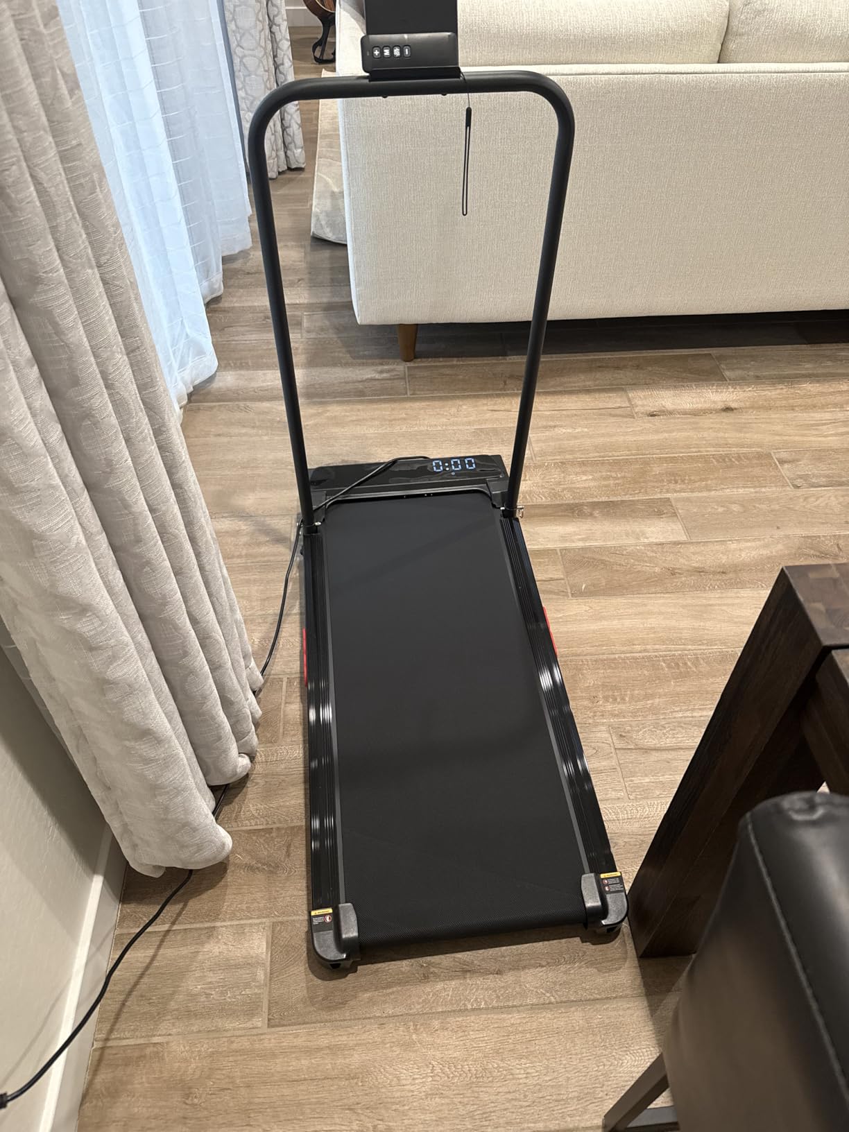 KASSADIN Electric Walking Pad Treadmill with Handle Bar Incline for Home, Portable Walking Pad Treadmill with Handles for Home Small, 3.0HP Mini Under Desk Treadmill for Exercising, 0.6-7.6MPH, 350LB customer photo 1