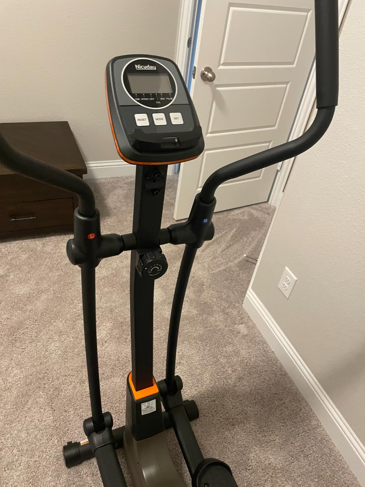 Niceday Elliptical Exercise Machine with 15.5IN/16IN/20IN Stride customer photo 1