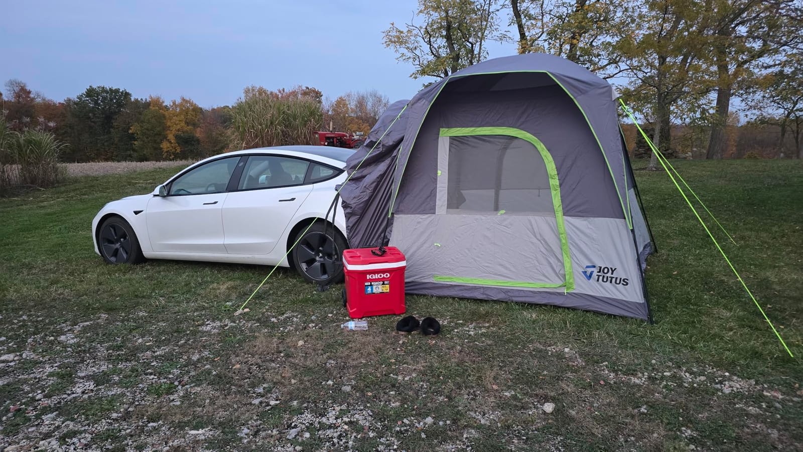 JOYTUTUS Dual-Use SUV Camping Tent with Rainfly, 4-9 Person Car Tent, Thicker Steel Frame, Ventilated Double Door, Movie Screen, Compatible with SUVs, Hatchback Tent customer photo 2