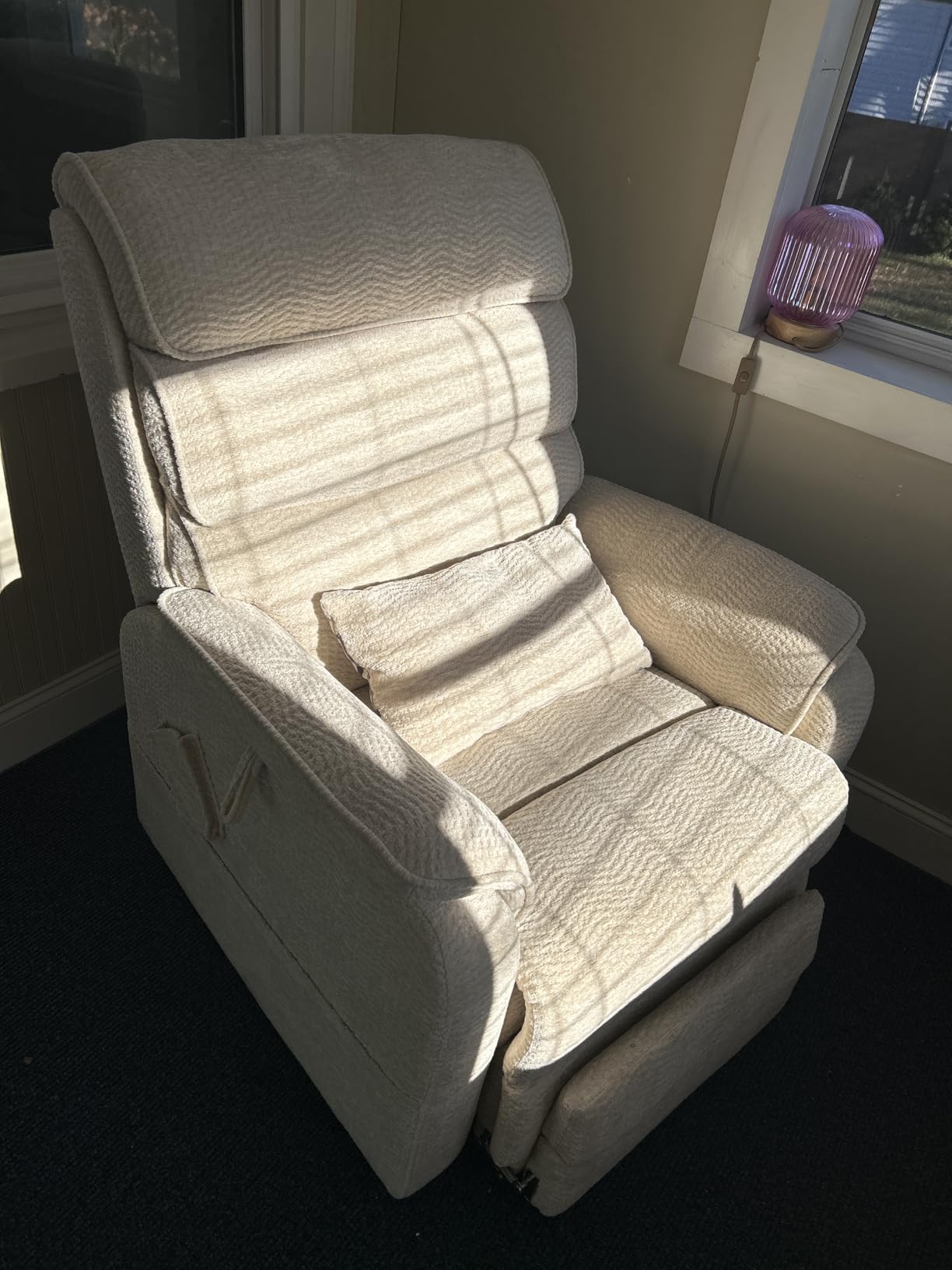 DYNOX 500LBS Heavy Duty Big and Tall Power Lift Recliner Chair, Extra Wide Tri-Motor Lift Chair with Reinforced Steel Frame, Extended Footrest, Heat Massage, 9398L, Faux Leather, Brown customer photo 2