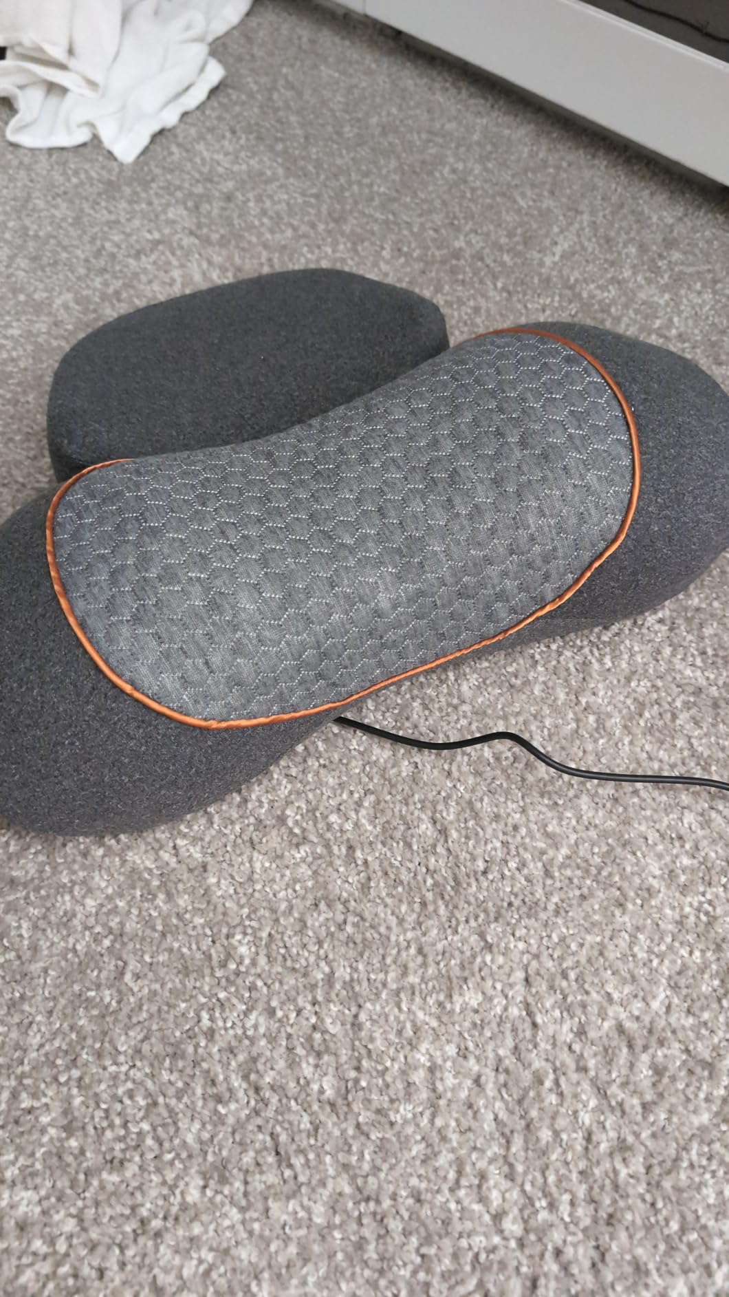 Upalled Cordless Heated Neck Massager Pillow for Pain Relief Deep Tissue customer photo 2