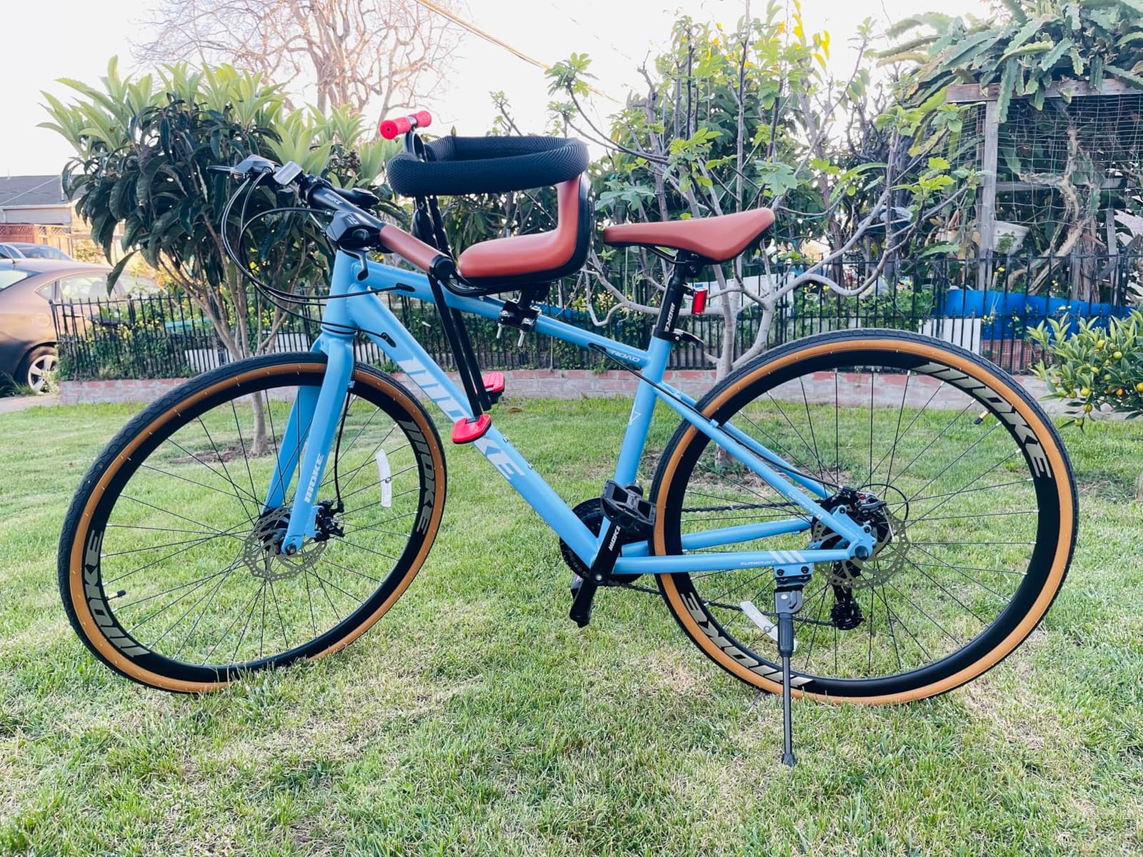 DEYGIA Hybrid Bike, 24-Speed 700C Wheel Hybrid Bicycle with Dual Disc Brakes, Trigger Shifting, Internal Wiring Frame, Lightweight City Commuter Bicycle for Men Women Adult, Multiple Colors customer photo 2