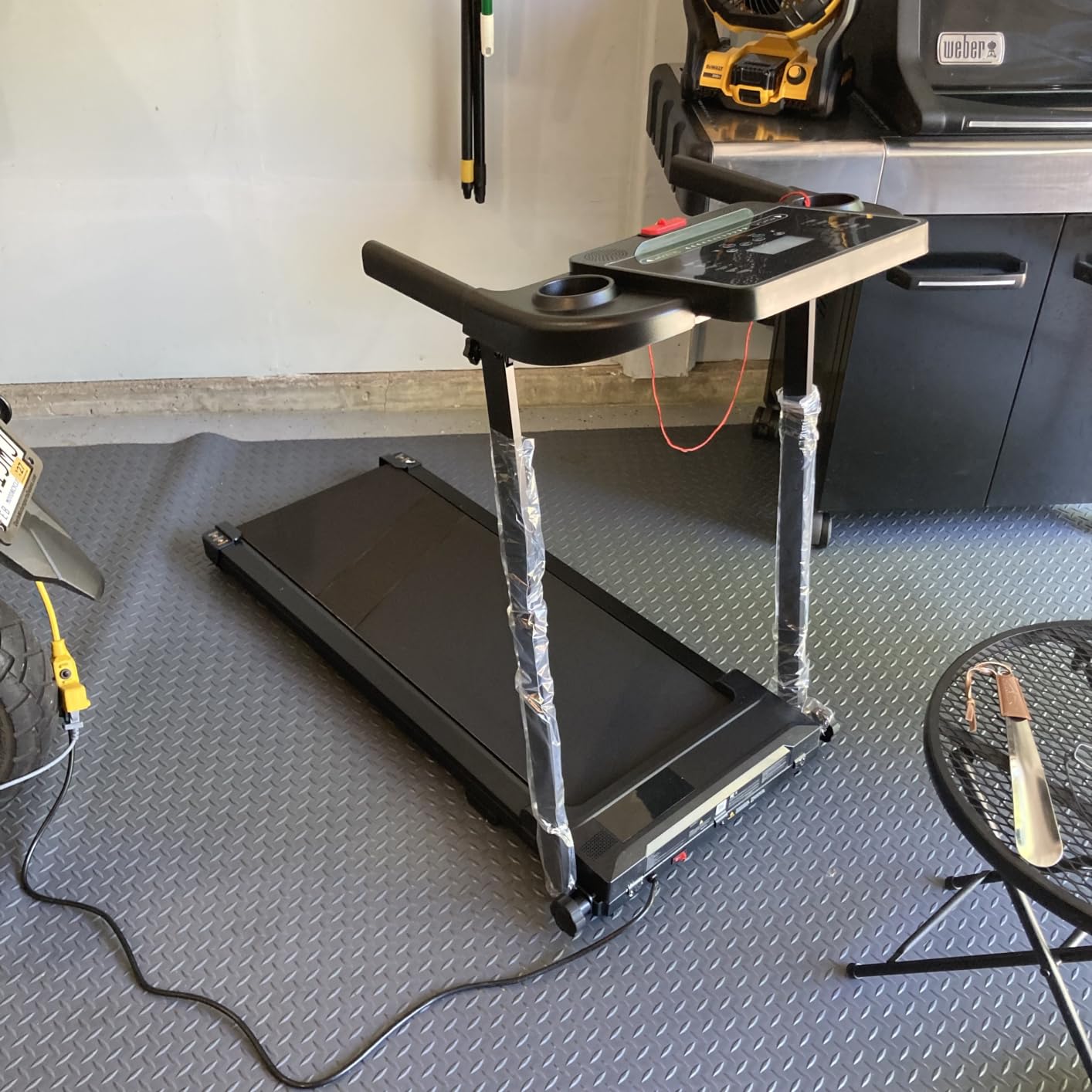 Treadmills for Home Walking Pad Machine Foldable Treadmill with Handle Bar | Tread mill for Running Jogging Gym Compact Portable Small Caminadora Electrica Folding Tred Mills with LED Dispay Pcrignbm customer photo 2