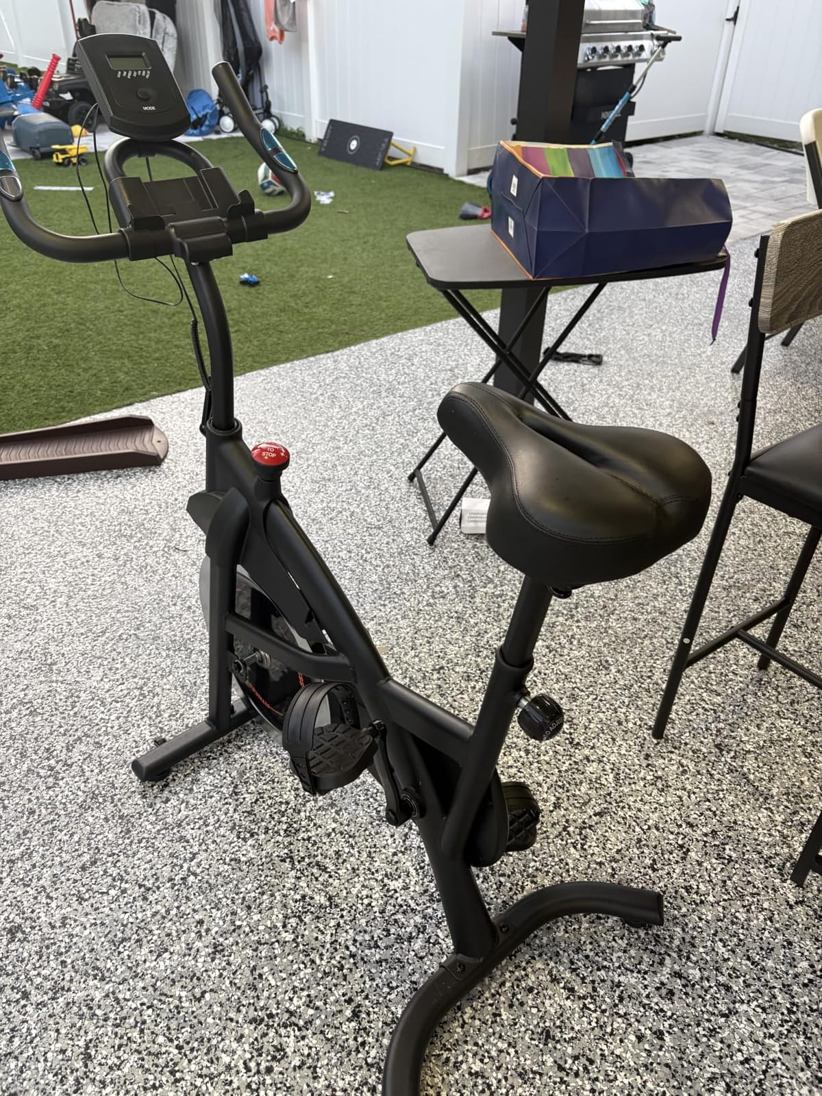 CURSOR FITNESS Exercise Bike, Stationary Bikes for Home with Brake Pad | Indoor Cycling Low Noise Bike for Home with Exclusive App, Spin Workout Bike with Tablet Mount, 300 lb Weight Capacity customer photo 1