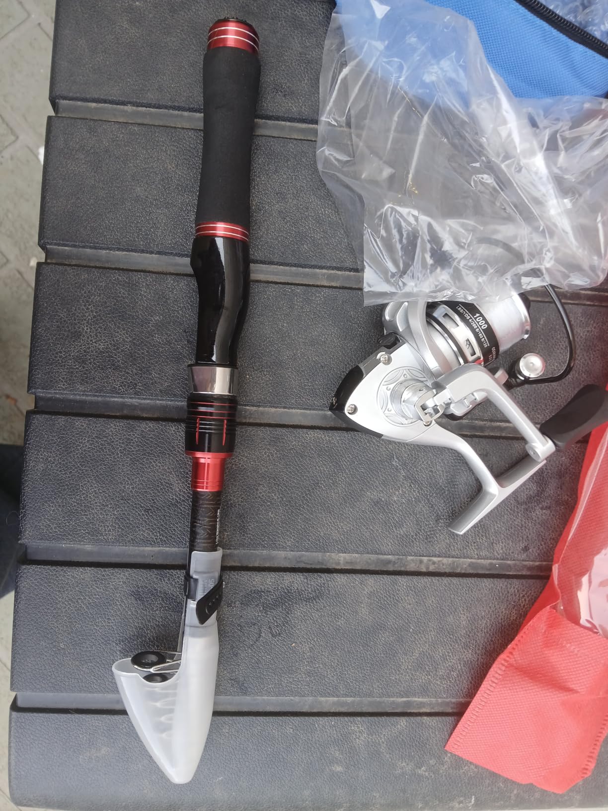 Fishing Pole Set, 5.2FT Compact Telescopic Fishing Rod and Reel Combo with Complete Tackle Lures, Travel Carry Bag All-in-One Fishing Gear for Beginner Spinning Rod Combo Fishing Gift customer photo 2