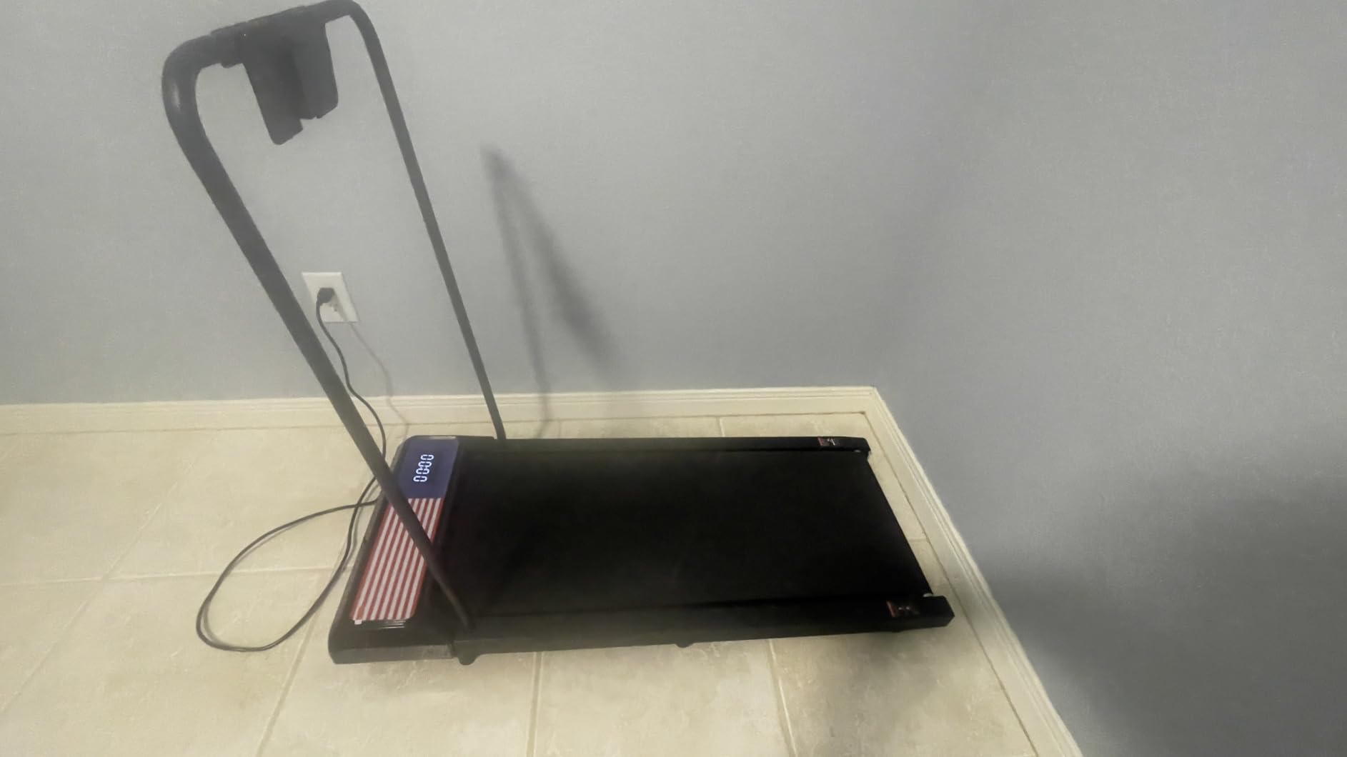 Walking Pad Treadmill with Handle Bar, 8% Incline Under Desk Treadmill | 2.5HP Quiet Motor, 265 lb Capacity, 0.6-4 MPH Speed, 15 x 35.4 in Belt, Compact for Home Office and Small Spaces customer photo 2
