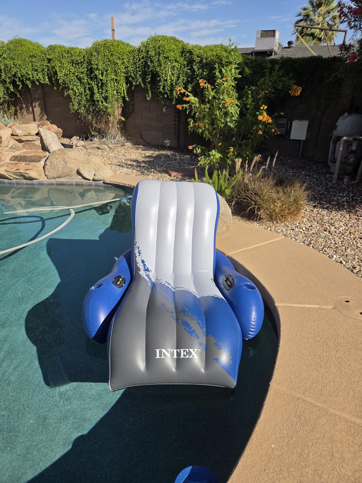 INTEX Inflatable Floating Swimming Pool Recliner Lounge Chair for Adults customer photo 2