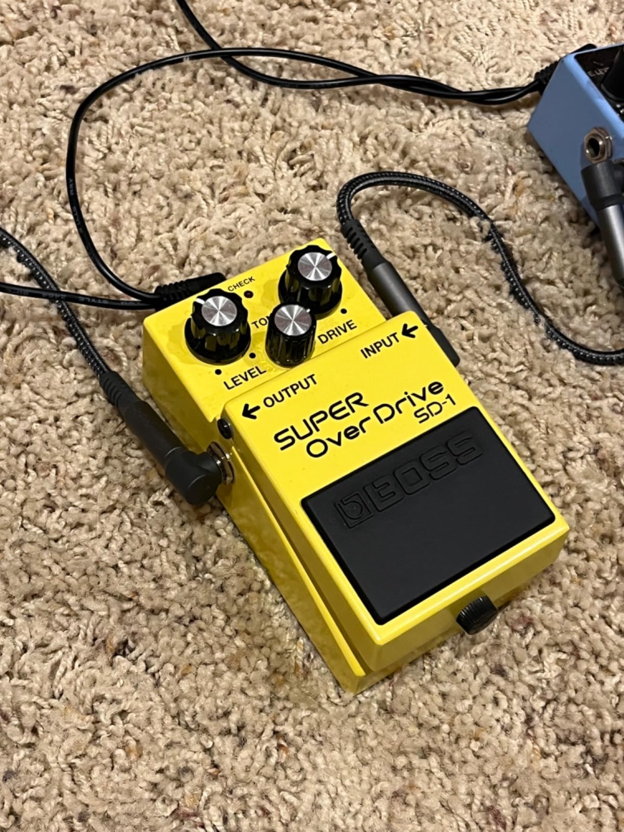 BOSS SD-1 SUPER Overdrive Compact Overdrive Pedal customer photo 2