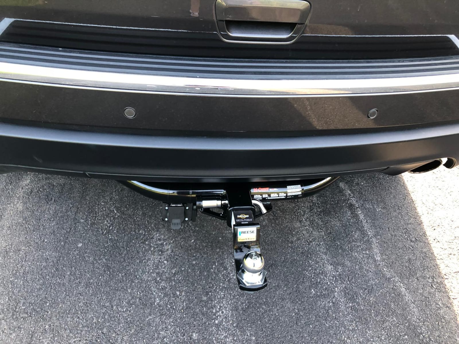 CURT 55774 Dual-Output USCAR Trailer Connector, 7-Way RV Blade and 4-Way customer photo 1