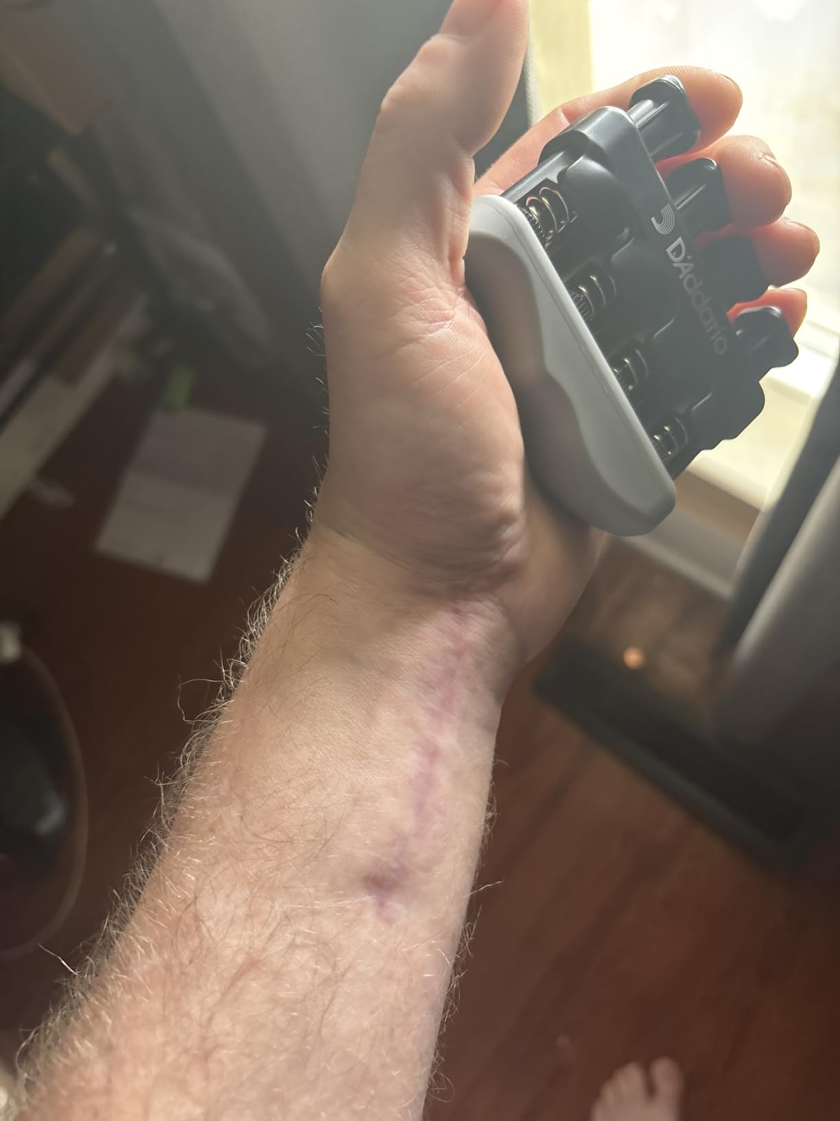 D’Addario Varigrip Hand Exerciser–Improve Dexterity and Strength in Fingers customer photo 2