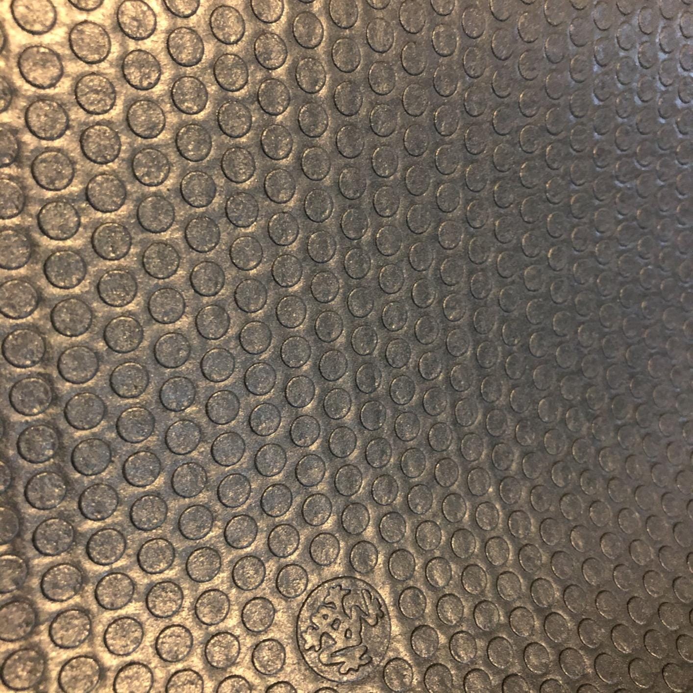 Manduka PROlite Yoga Mat 4.7mm | Lifetime Durability | Hygienic Construction | Teacher Approved customer photo 1
