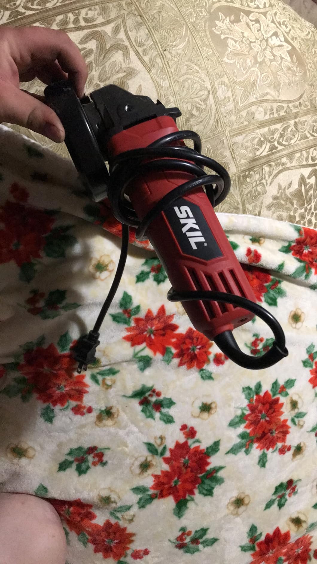 SKIL 6 Amp 4-1/2-Inch Corded Angle Grinder - 9295-01 customer photo 2