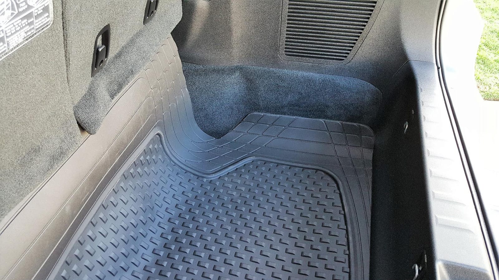 WeatherTech Universal Trim to Fit All Weather Cargo Mat for SUV Floor and Car Trunk Liner, Black customer photo 1