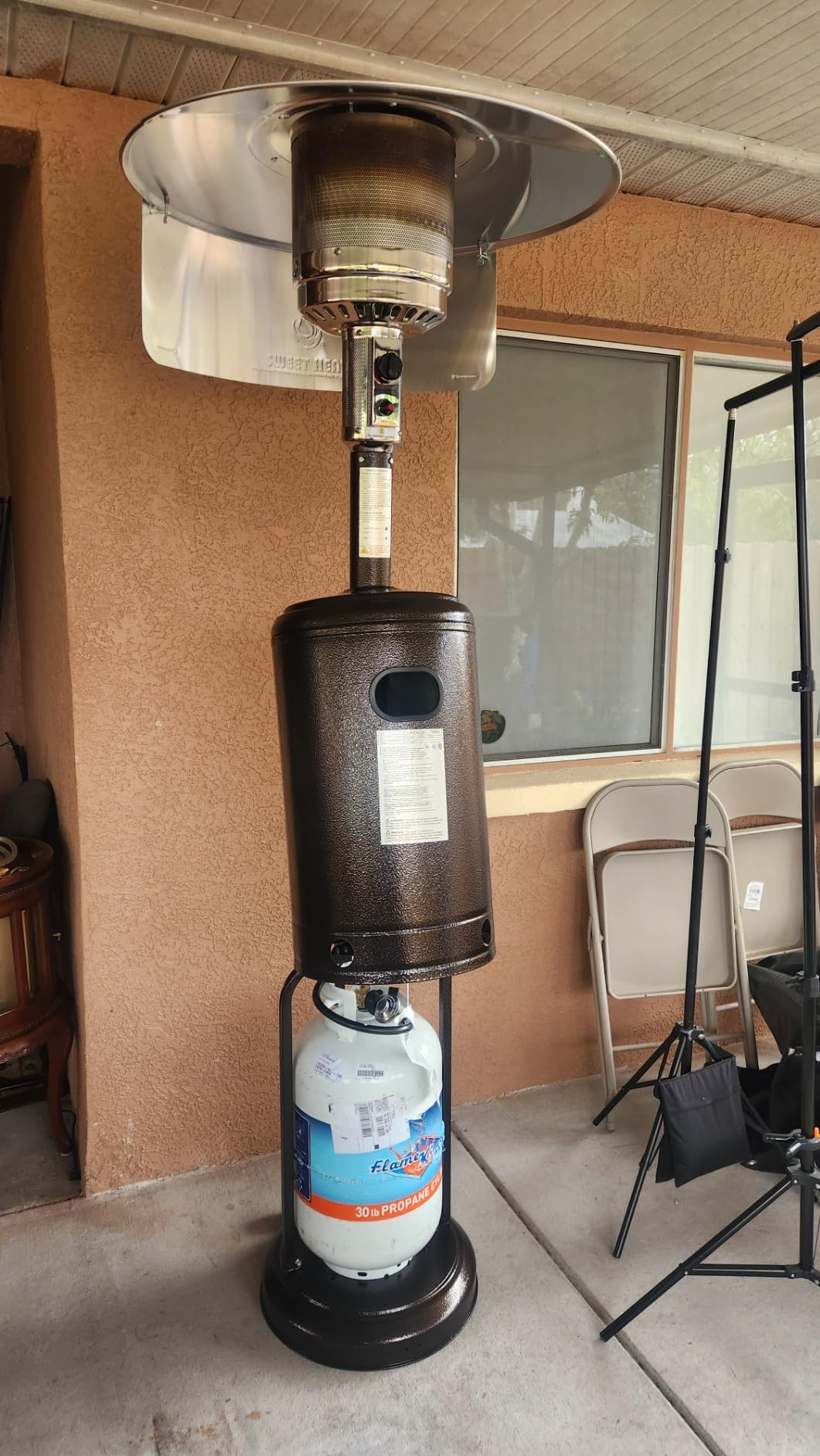 Flame King YSN-301 30 Pound Steel Propane Tank Cylinder with Type 1 Overflow Protection Device Valve DOT and TC Compliant customer photo 2