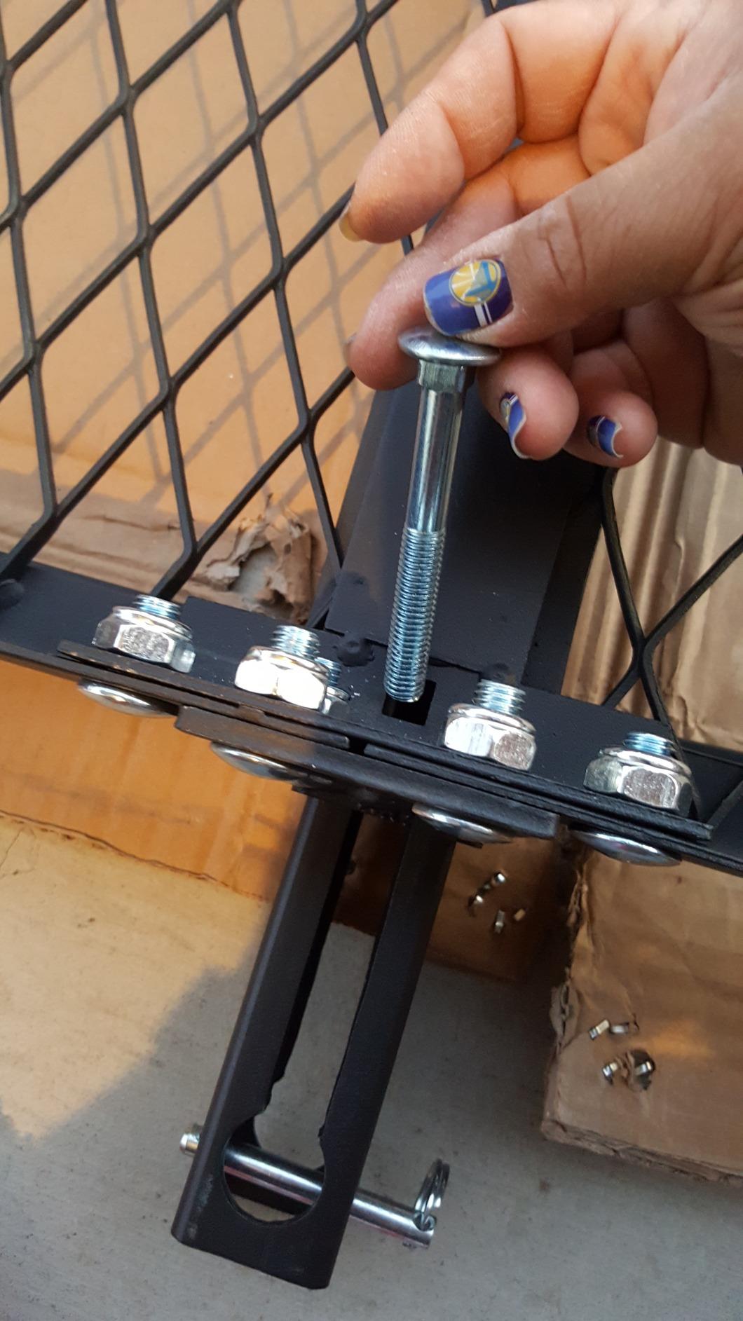Tow Tuff Hitch Cargo Carrier with Bike Rack, 500 lb Capacity, Black customer photo 2