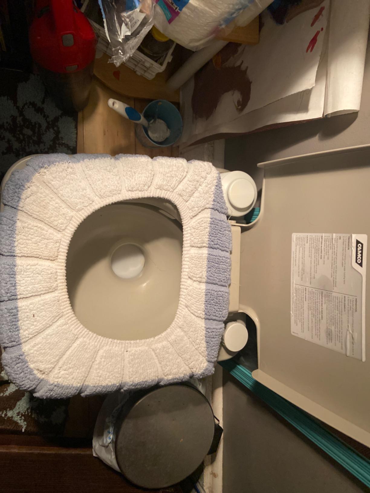 Camco 5.3-Gallon Portable Toilet - Features Detachable Holding Tank w/Sealing Slide Valve & Bellow-Type Flush - Easy Transport w/Compact Lightweight Design & Carry Handle - Gray (41541) customer photo 2