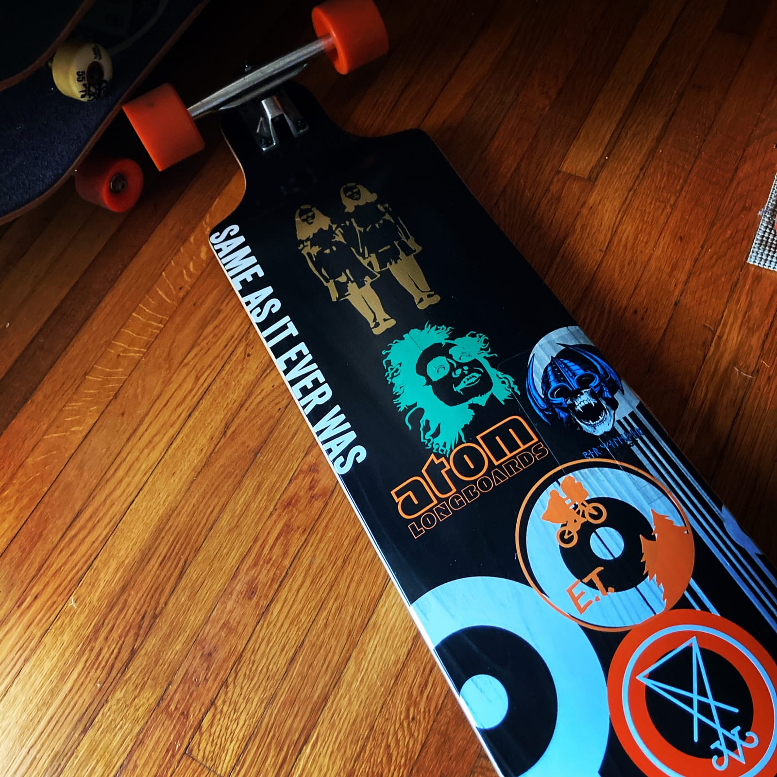 Atom Longboards 91048 Atom Drop Deck Longboard (41-Inch) customer photo 2