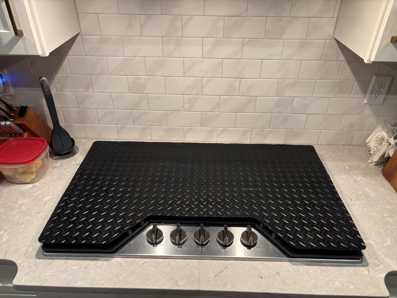 Rubber-Cal Diamond-Plate Rubber Flooring Roll - 3 mm x 4 ft x 7 ft Roll - Black customer photo 2