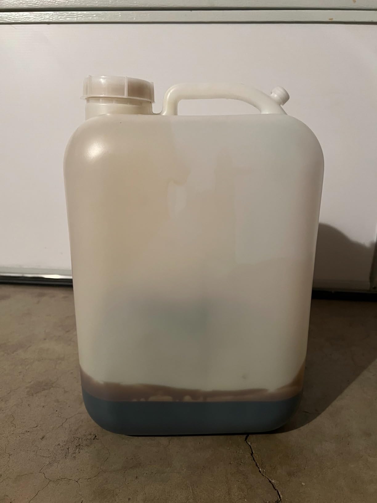 FastRack 5 Gallon Hedpak with Cap | BPA-free, Food-Grade, and Leak-Proof | White Water Container | Ideal for brewing, fermentation, or storage customer photo 2