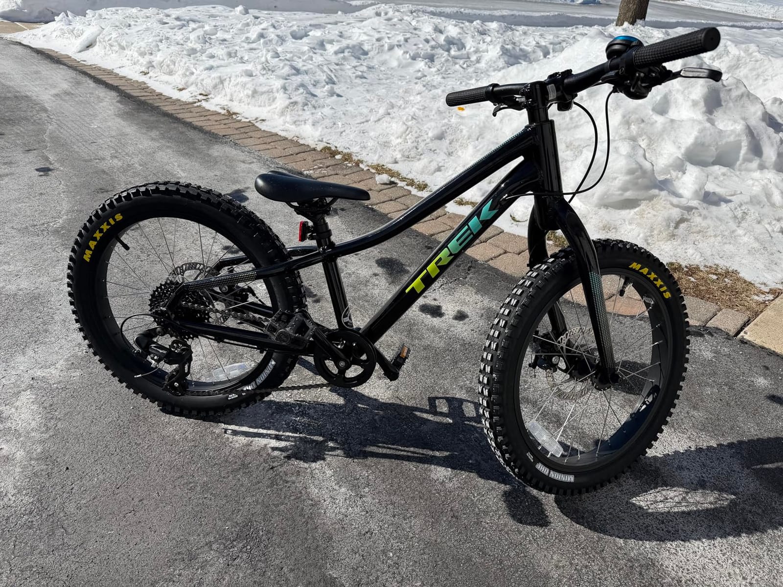 Maxxis Minion DHF | Dual Compound | Mountain Bike Tire, E25, Tubeless Ready customer photo 2