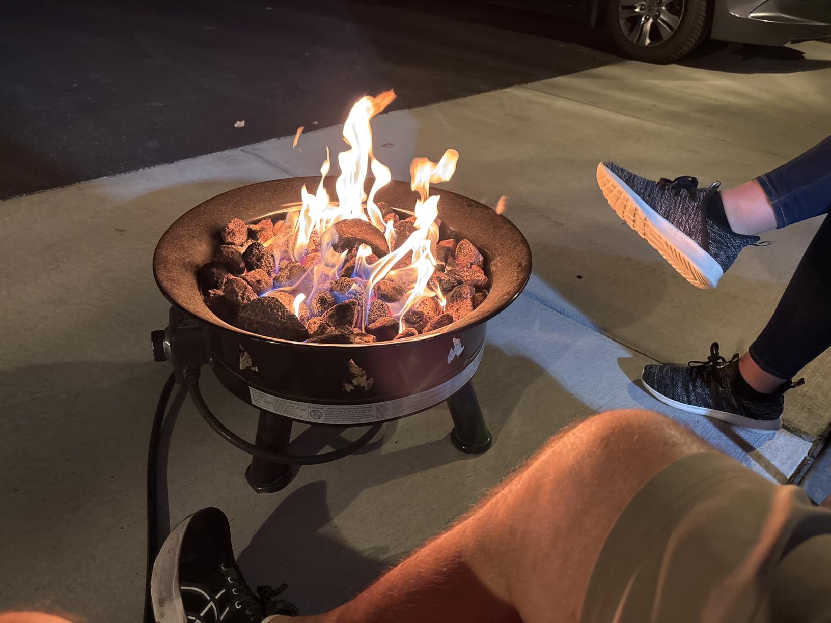 Outland Living Firebowl Smokeless Fire Pit, Round Outdoor Portable Propane Gas Fire Pit with UV and Weather Resistant Durable Cover, 24-Inch Diameter 58,000 BTU, Black, 883 Mega, For Outside Use customer photo 1