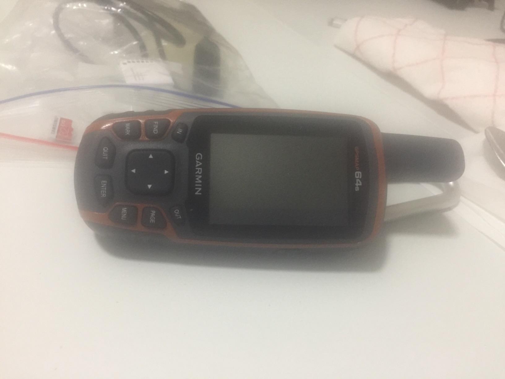 Garmin 010-01199-10 GPSMAP 64s Worldwide with High-Sensitivity GPS and GLONASS Receiver customer photo 2